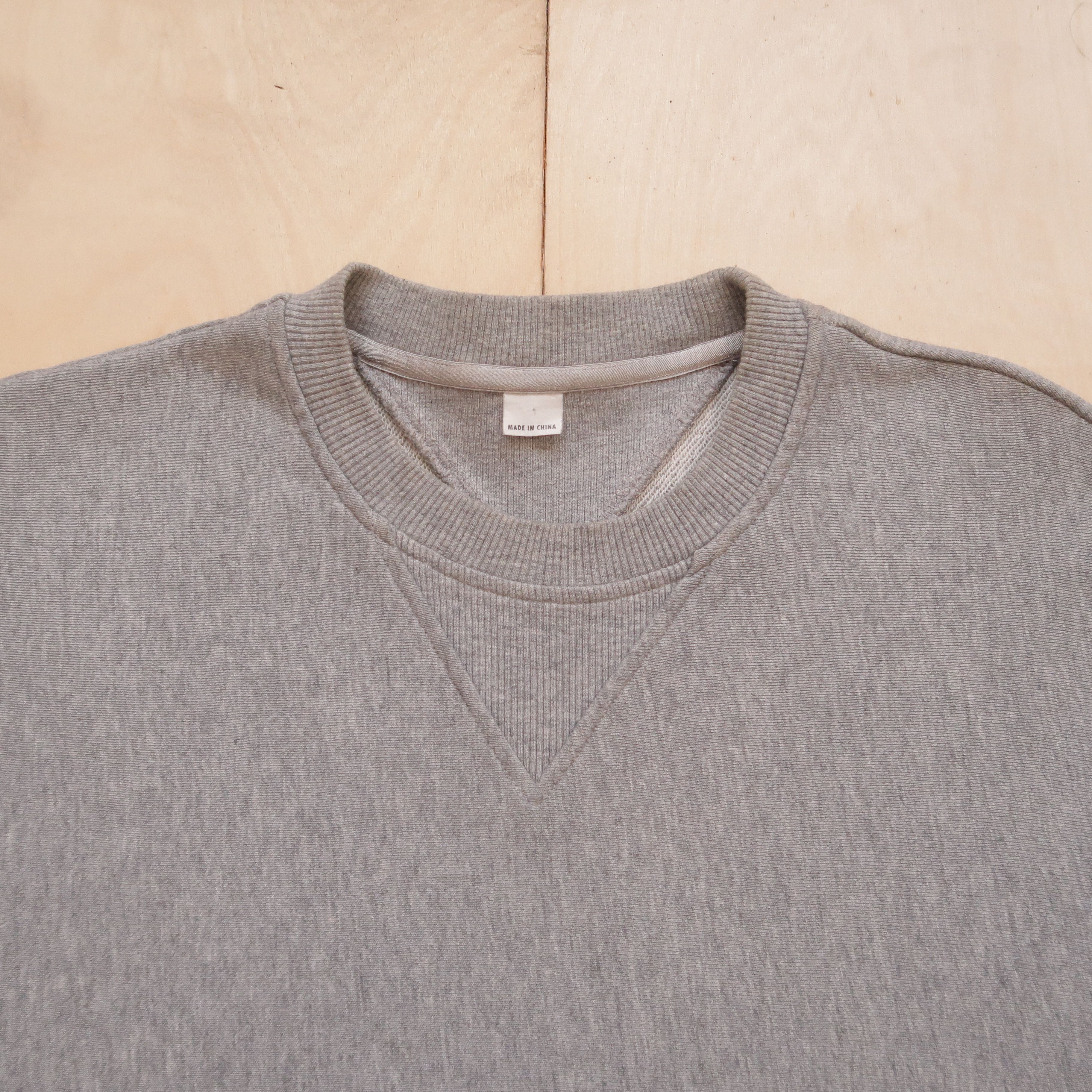 Y-3 2004 Yohji Yamamoto Y-3 Double V Heavy Sweatshirt Patchwork Size US M / EU 48-50 / 2 - 3 Thumbnail