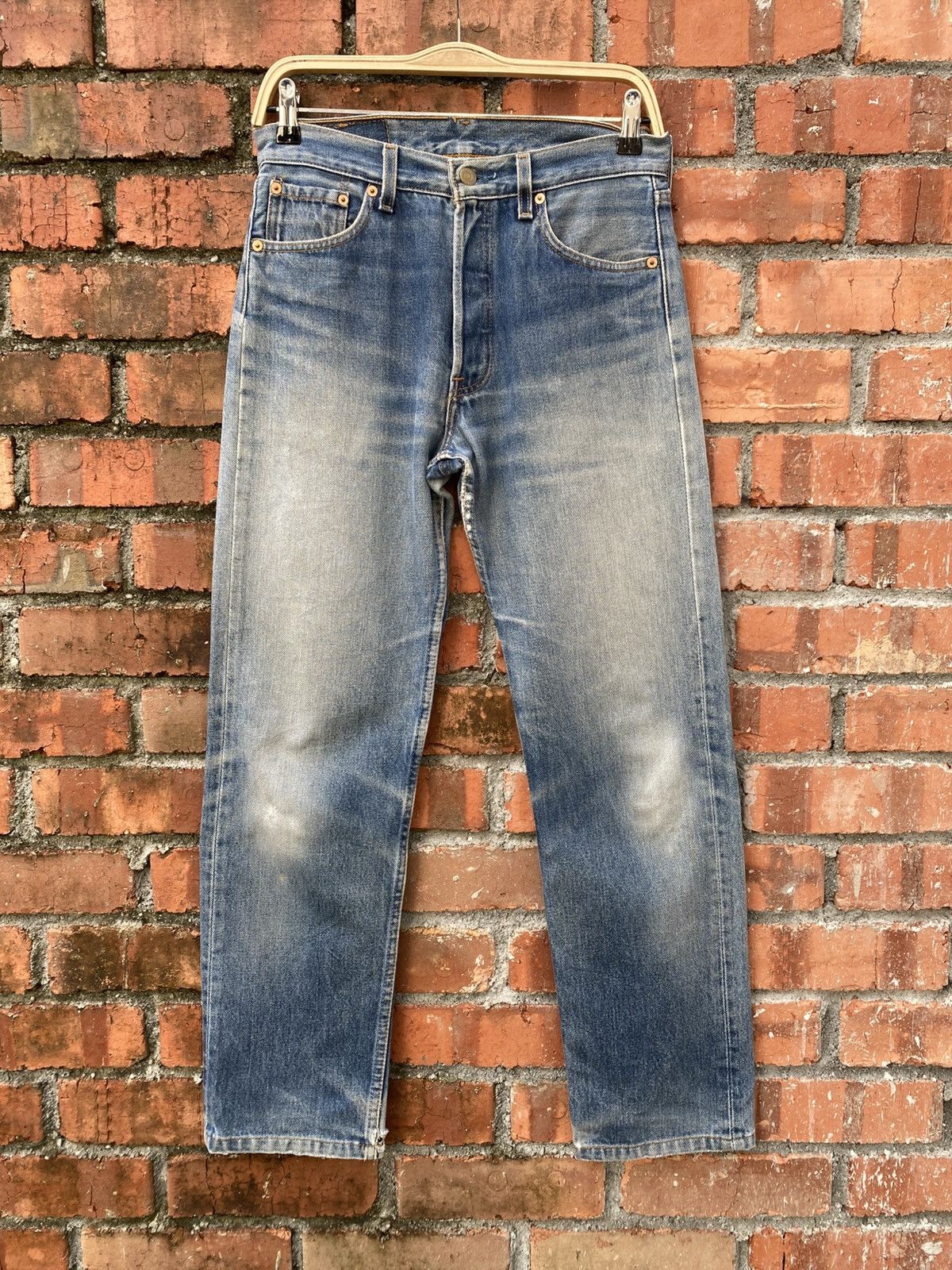 Levi's × Levi's Vintage Clothing × Vintage W30x29 Vintage levi's 501 made in USA Faded Size US 30 / EU 46 - 1 Thumbnail