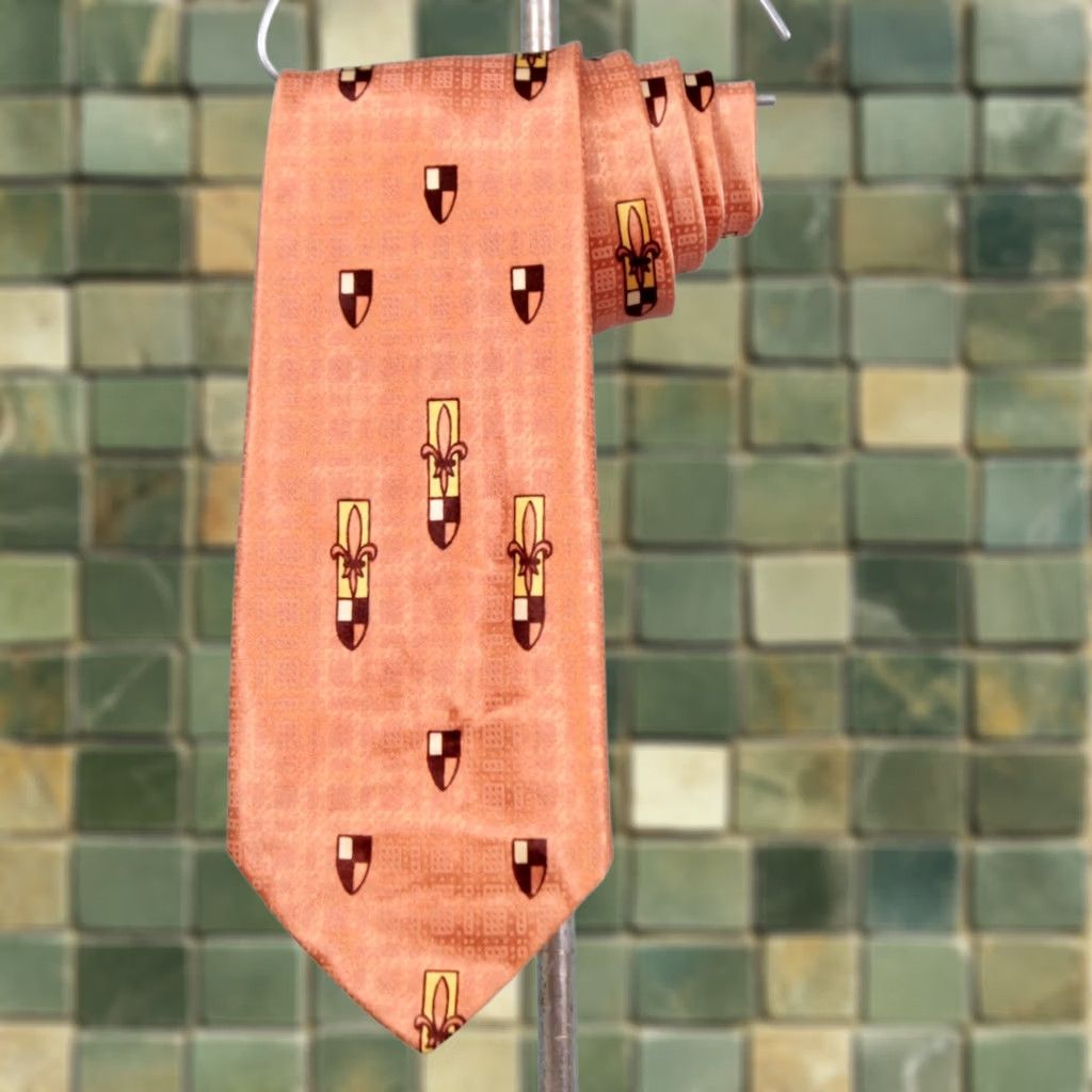 Vintage VTG 1940s Necktie TIE Rayon Orange Men’s 40s Tie Mens Vintage Condition: Great Measurements 51" L 3.5" W Size ONE SIZE - 1 Thumbnail