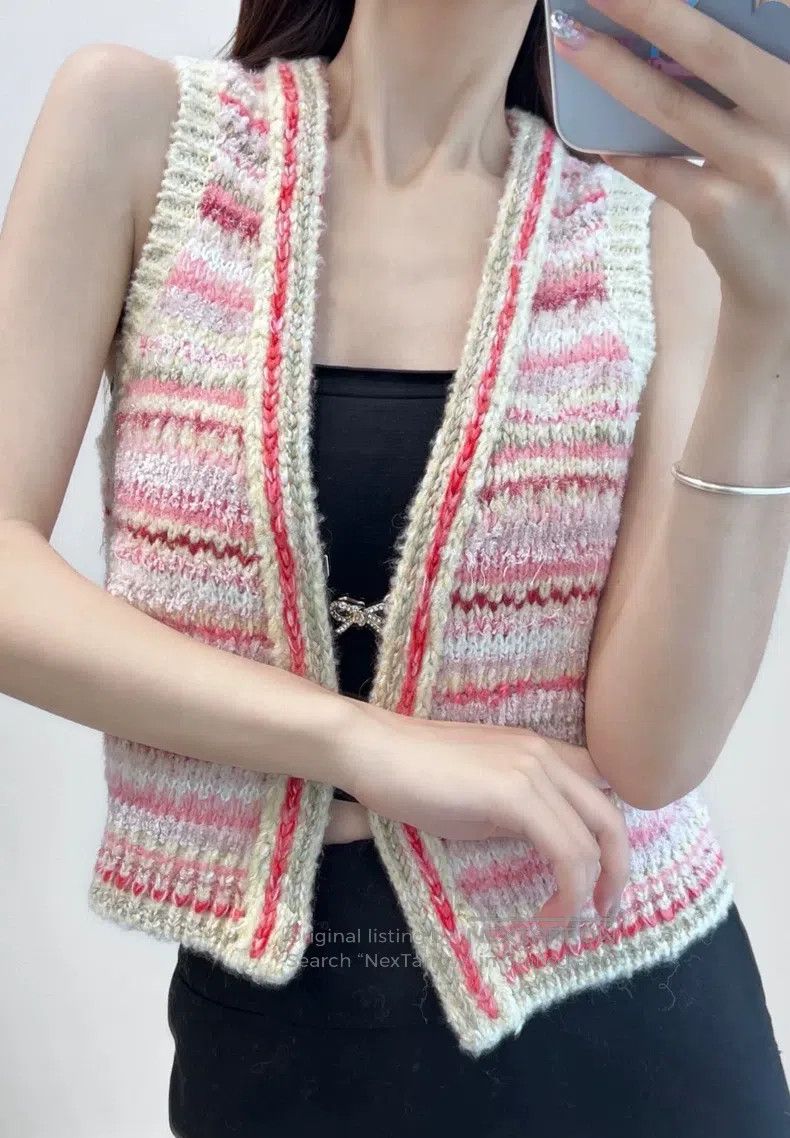 Other Chanel 24B Strawberry Cake Powder Vest Size XS / US 0-2 / IT 36-38 - 1 Thumbnail