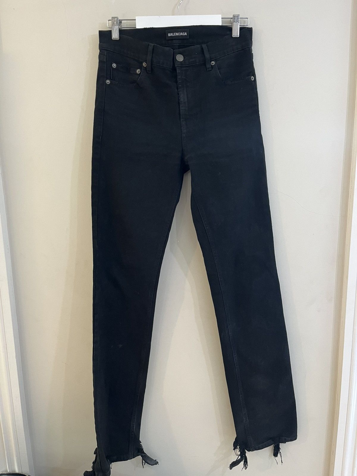 Balenciaga Balenciaga frayed hem denim 31 Size US 31 - 1 Thumbnail