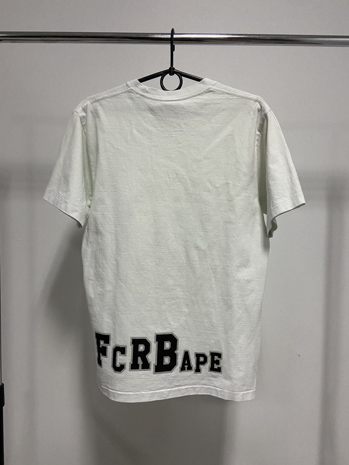 Bape Bape fcrbape big logo t shirt vintage skate Size US M / EU 48-50 / 2 - 2 Thumbnail