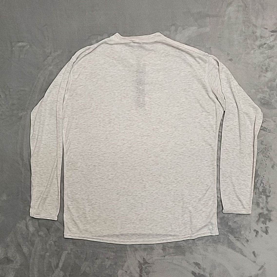 Patagonia VINTAGE Patagonia Mens Large Gray Capilene Baselayer Snap LS T Shirt Made in USA Size US L / EU 52-54 / 3 - 6 Thumbnail