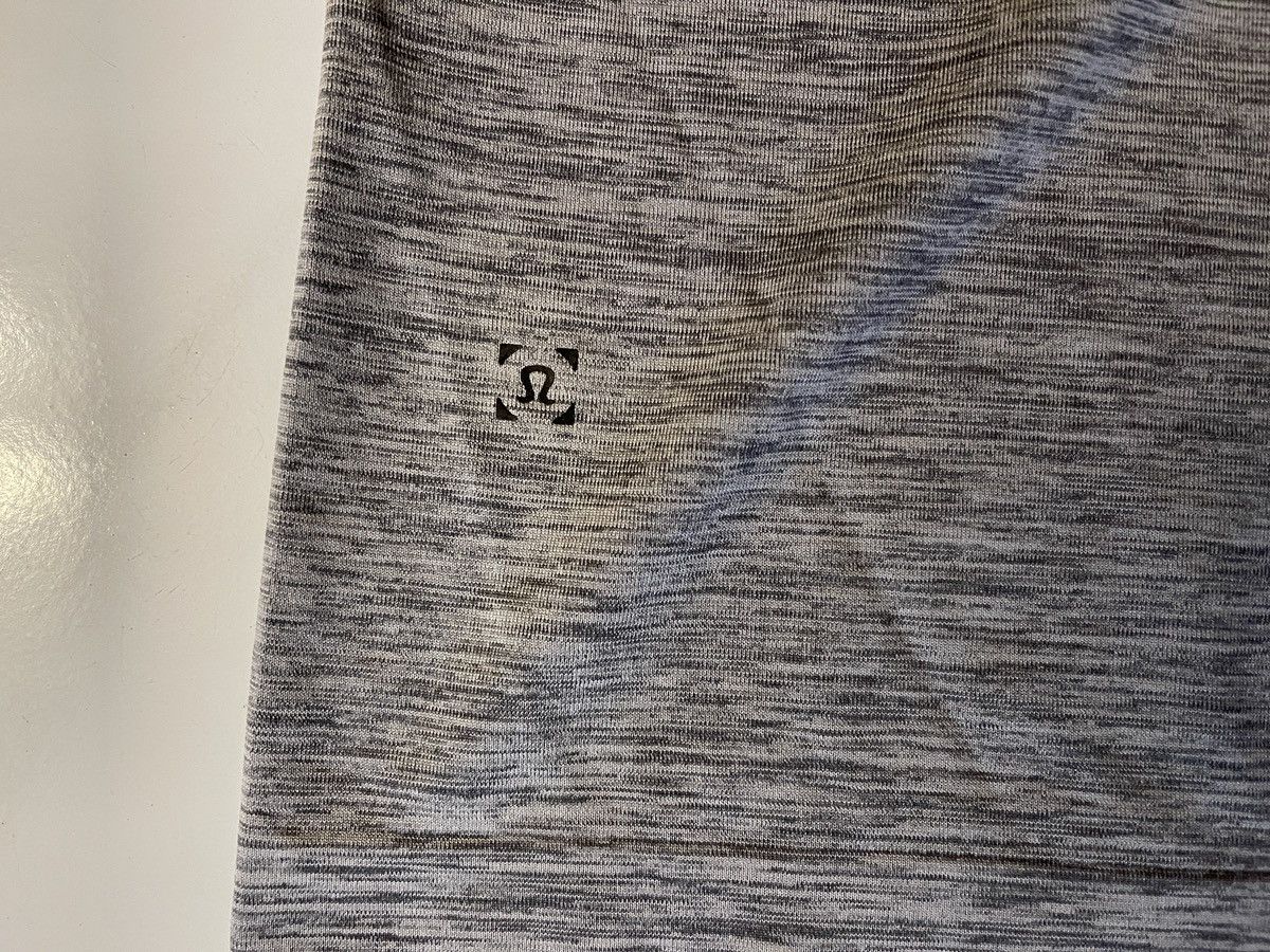 Lululemon Lululemon T Shirt Mens XL Gray Gym Workout Active Size US XL / EU 56 / 4 - 8 Thumbnail