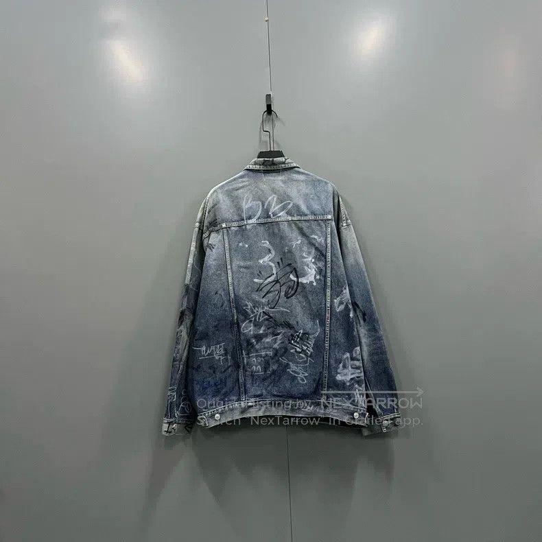 Balenciaga Balenciaga Graffiti Letter Denim Jacket Size US L / EU 52-54 / 3 - 2 Thumbnail