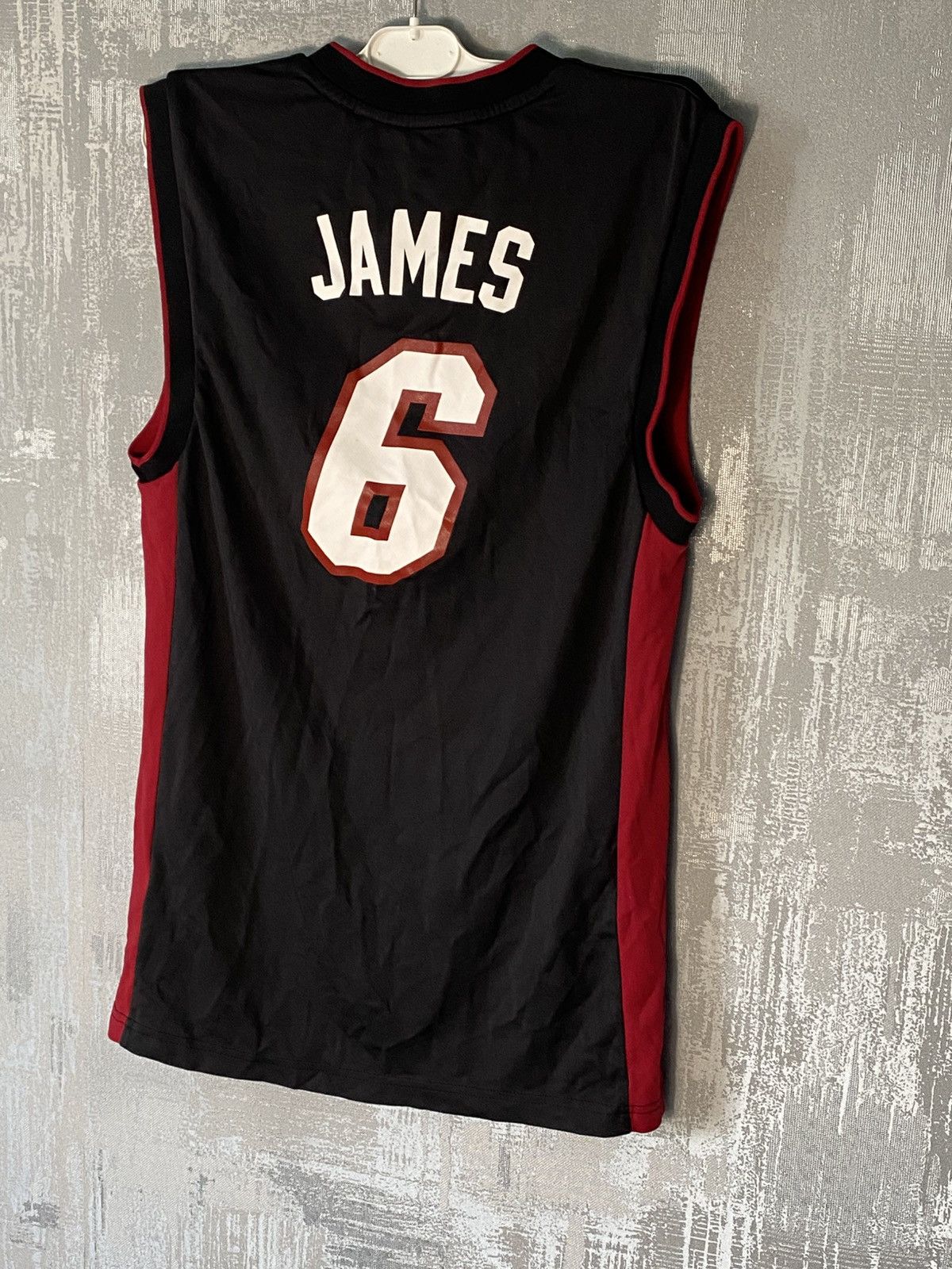 Adidas × NBA Vintage NBA Miami Heat Jersey #6 LeBron James Size XC-S Size US XS / EU 42 / 0 - 2 Thumbnail