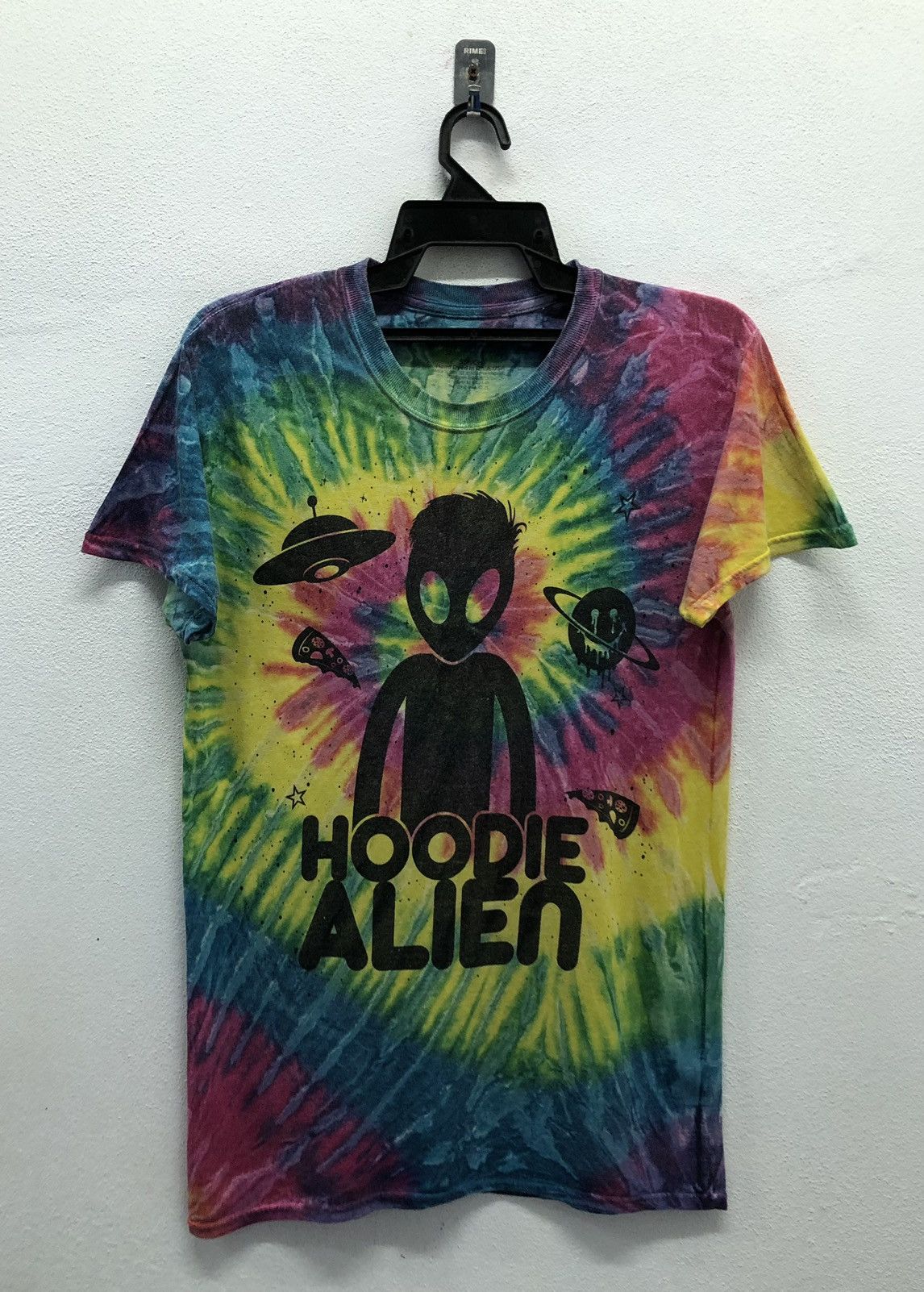 Vintage Vintage Hoodie Alien T-Shirt Size US S / EU 44-46 / 1 - 1 Thumbnail