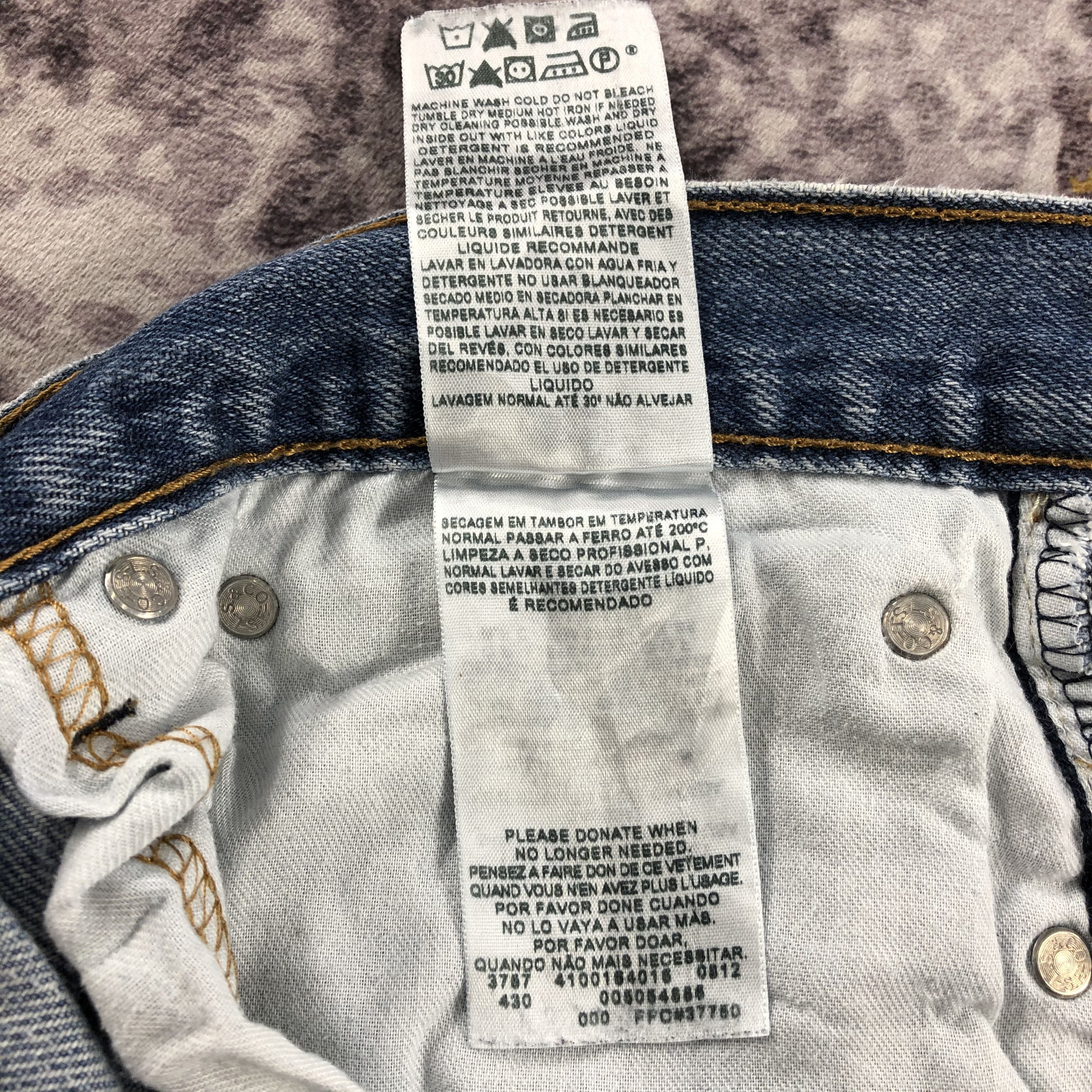 Levi's × Vintage Vintage Blue Wash Levis 505 Jeans-JM2405 Size US 35 - 14 Thumbnail