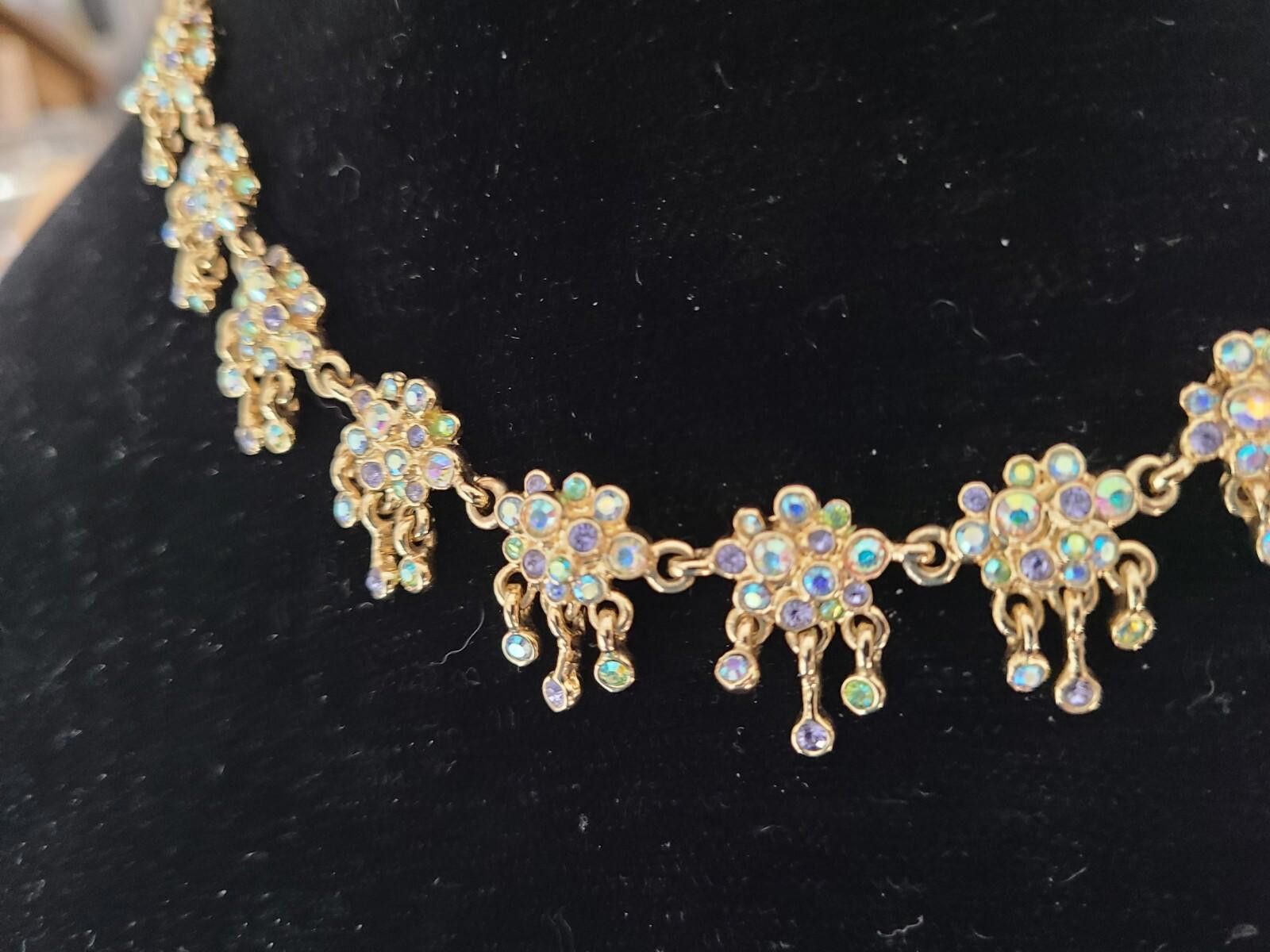 Swarovski Rare Saint John 17" Gold Floral Necklace Swarovski Crystals Size ONE SIZE - 4 Thumbnail