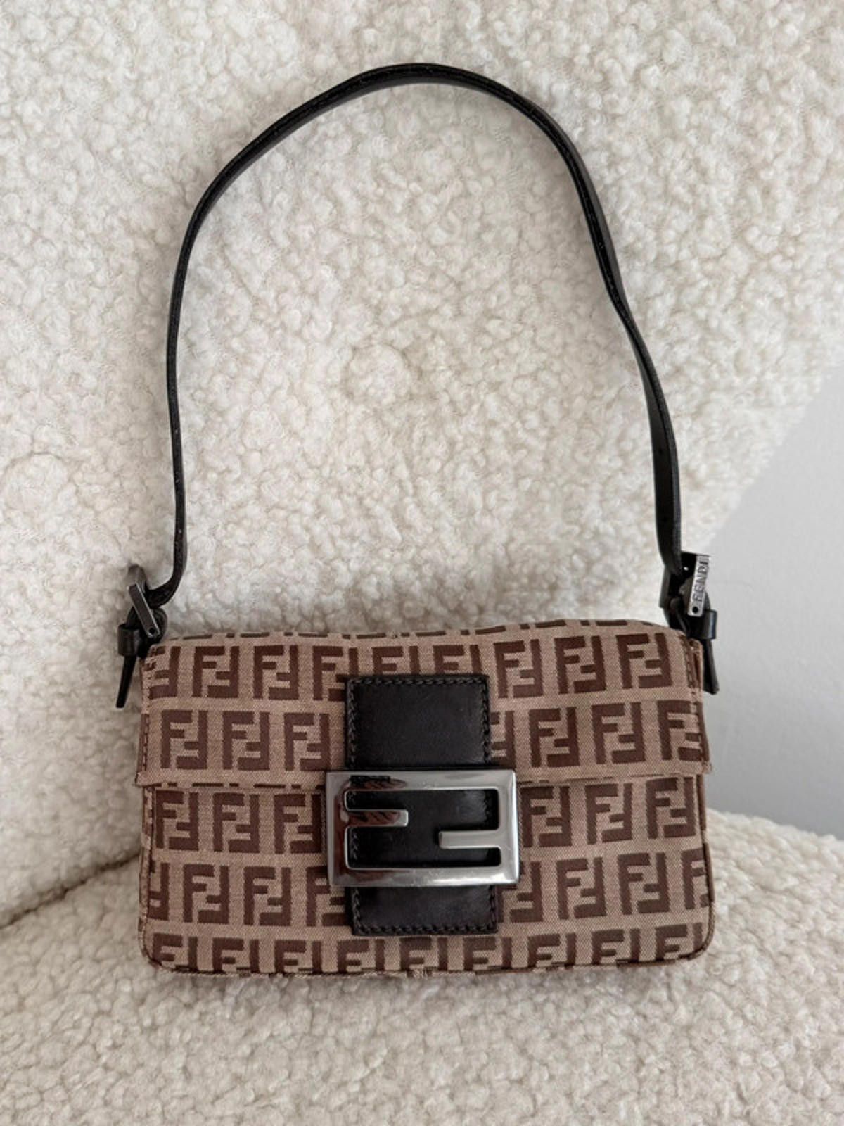 Fendi Fendi baguette mini shoulder bag Size ONE SIZE - 1 Thumbnail