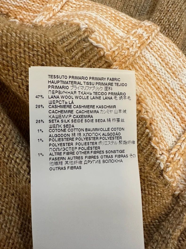 Maison Margiela Maison Margiela Wool silk blend V-neck long-sleeved versat Size XS / US 0-2 / IT 36-38 - 7 Thumbnail