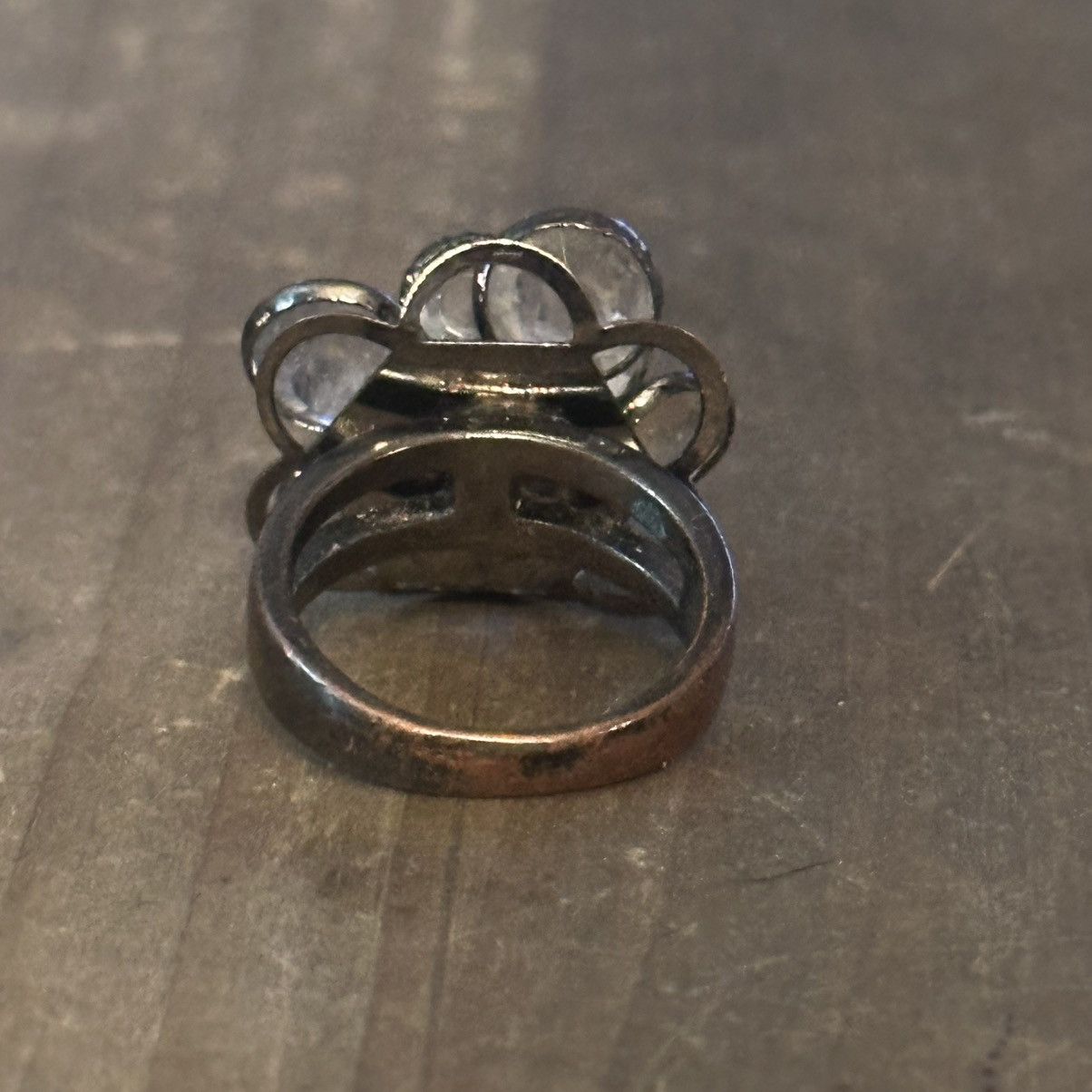 Other Vintage dark silver rhinestone flower ring Size ONE SIZE - 5 Thumbnail