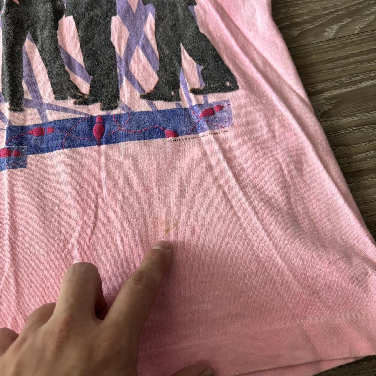 Vintage Crazy Vintage 80s New Kids On The Block Boy Band Graphic Tee! Size M Size US S / EU 44-46 / 1 - 4 Thumbnail