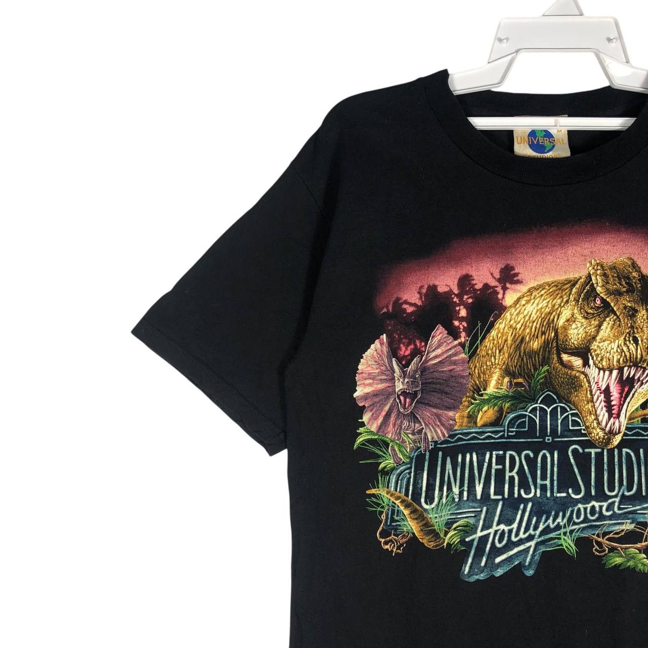 Universal Studios Vintage Universal Studios Hollywood Jurassic Park T-Shirt Size US M / EU 48-50 / 2 - 3 Thumbnail