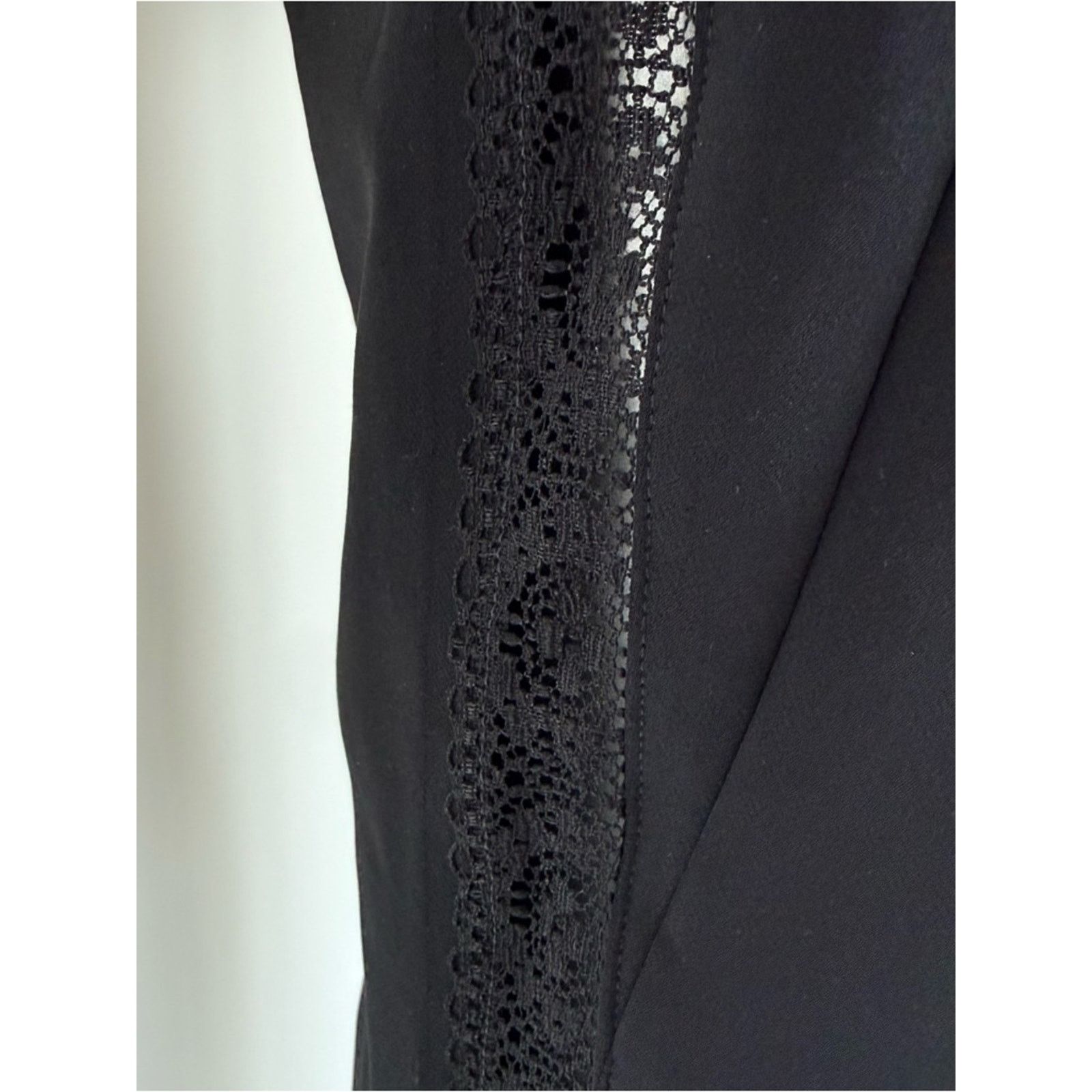 Escada Escada women pants with laces details size 40 or 10 US Size 32" / US 10 / IT 46 - 2 Thumbnail
