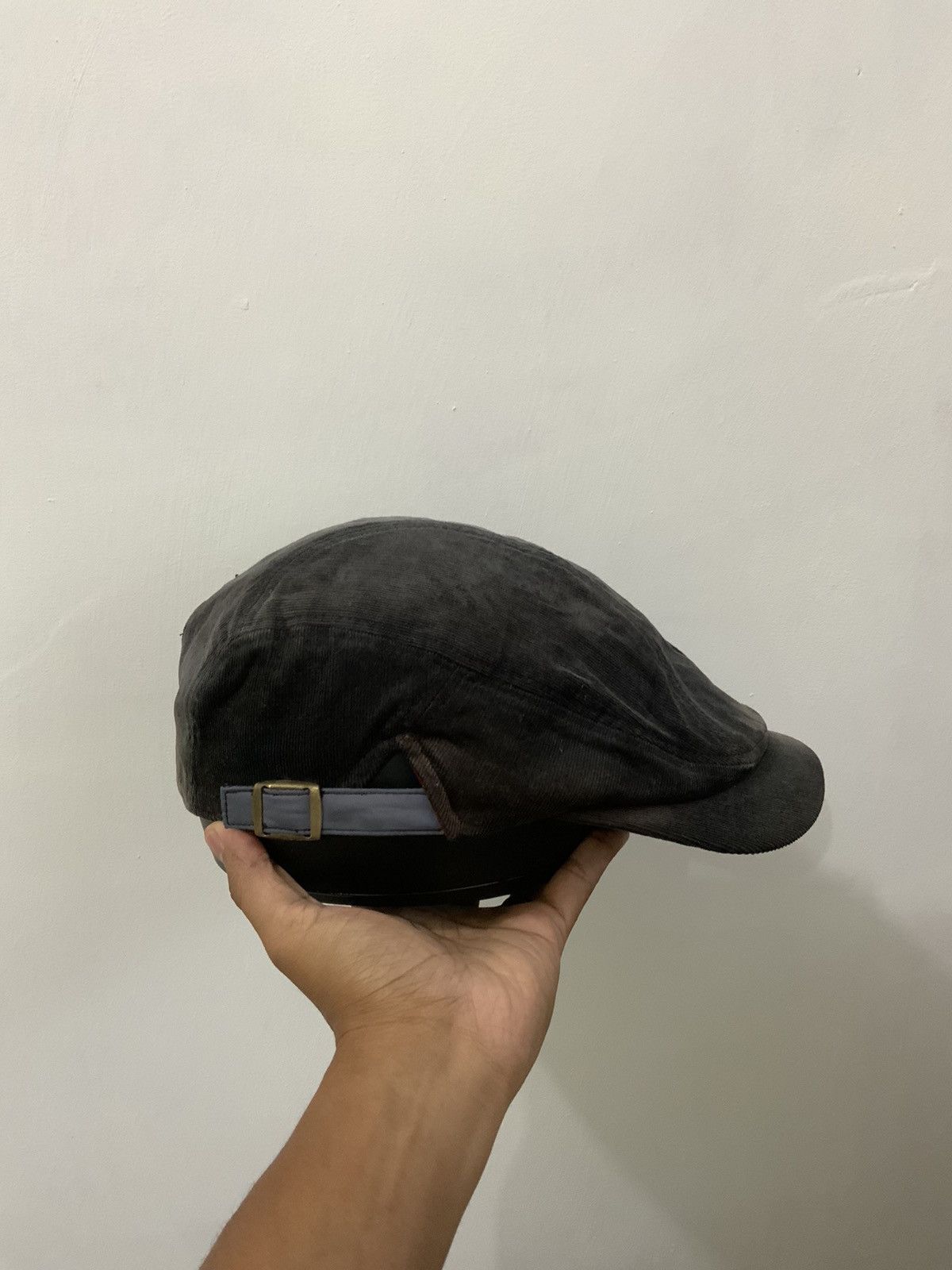 Japanese Brand Inspire Corduroi Fade Retro Flat Baretta Hat Size ONE SIZE - 4 Thumbnail