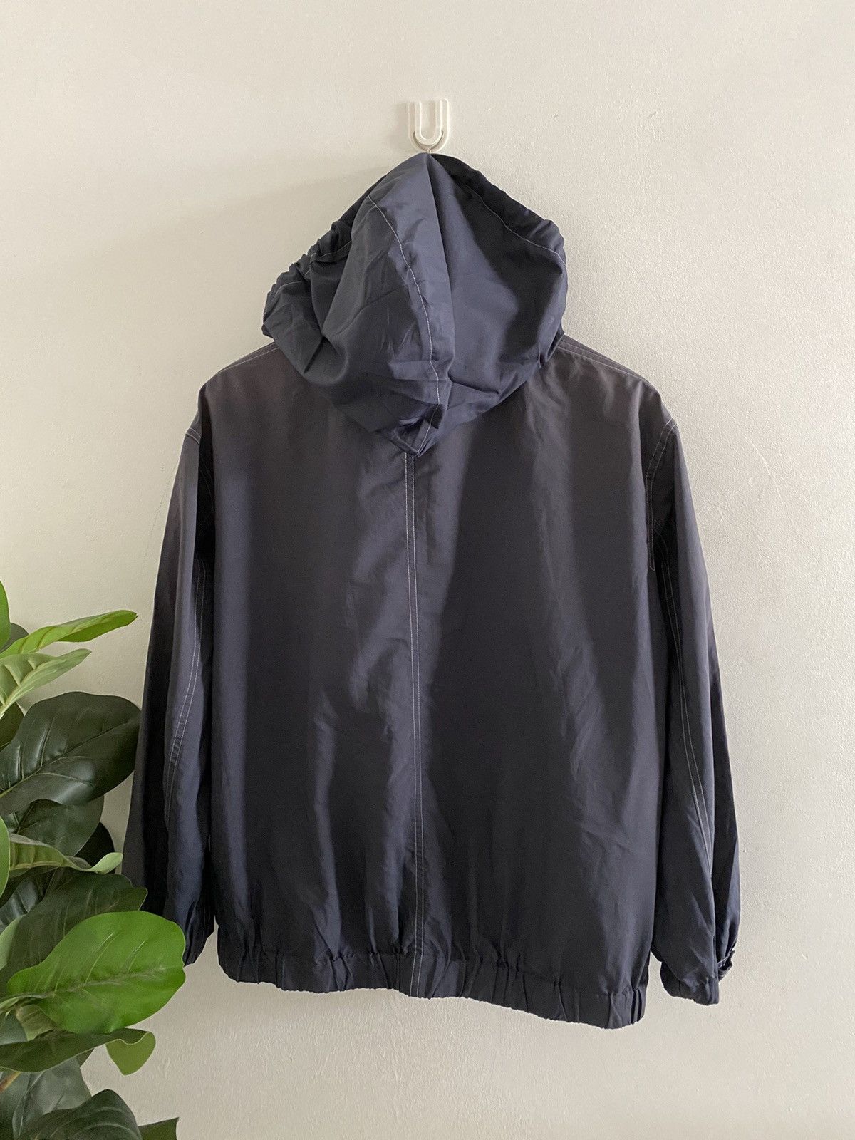 Burberry VTG 80's Burberry's Sport Traveller hoodie gold button Size US M / EU 48-50 / 2 - 13 Thumbnail