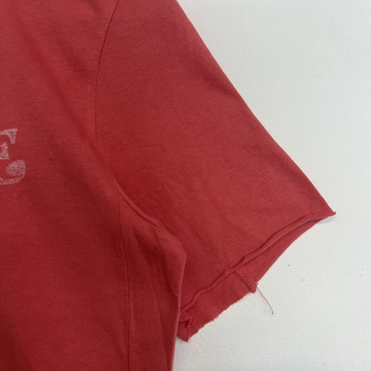 wjk WJK & CO. JAPAN RAW CUTTING DESIGN TSHIRT Size US S / EU 44-46 / 1 - 3 Thumbnail