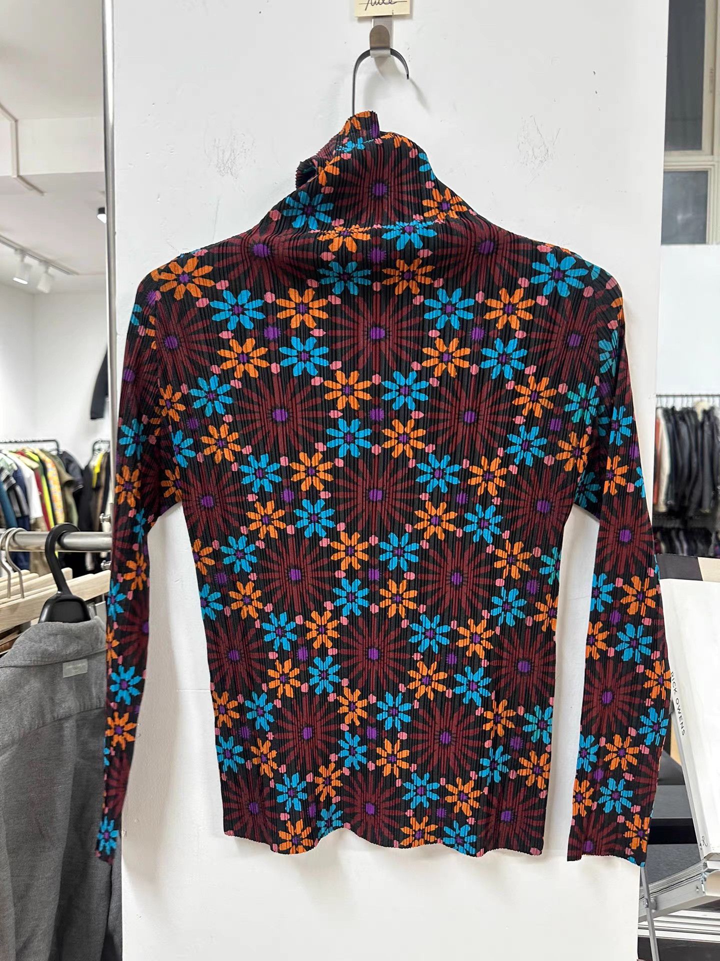 Issey Miyake Issey miyake pleats please Floral Pleated Turtleneck Top K20 Size US L / EU 52-54 / 3 - 5 Thumbnail