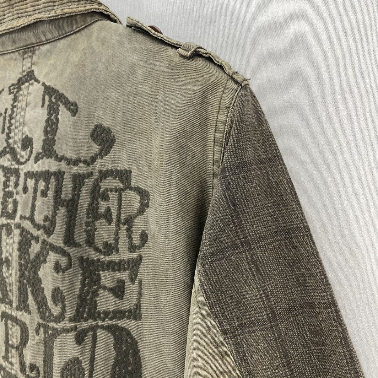 Japanese Brand Vintage Desigual Embroidered Big Logo Jacket Size US S / EU 44-46 / 1 - 5 Thumbnail