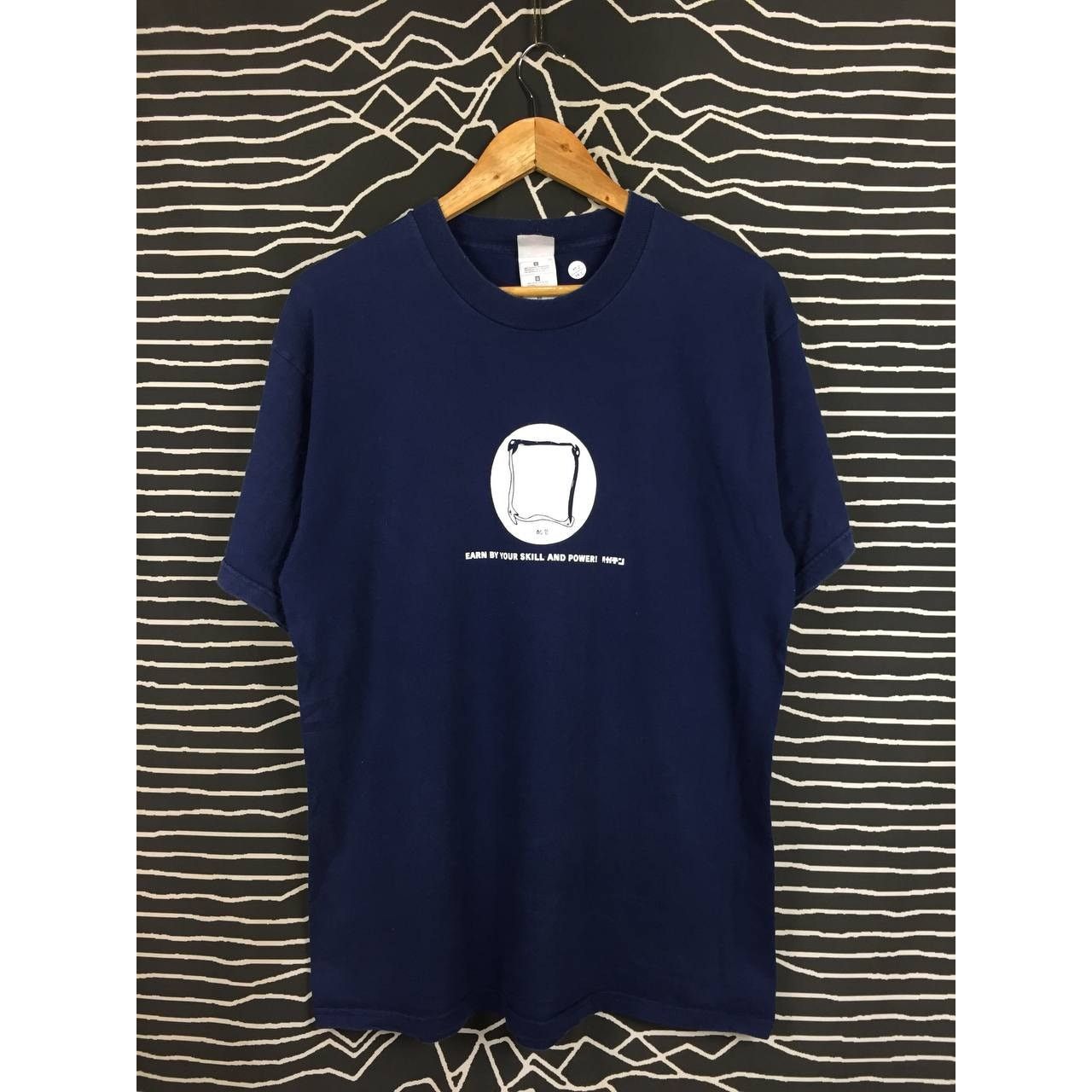 Fruit Of The Loom × Vintage Vtg Y2K Earn By Your Skill And Power Typography Graphic Tee Size US L / EU 52-54 / 3 - 1 Thumbnail