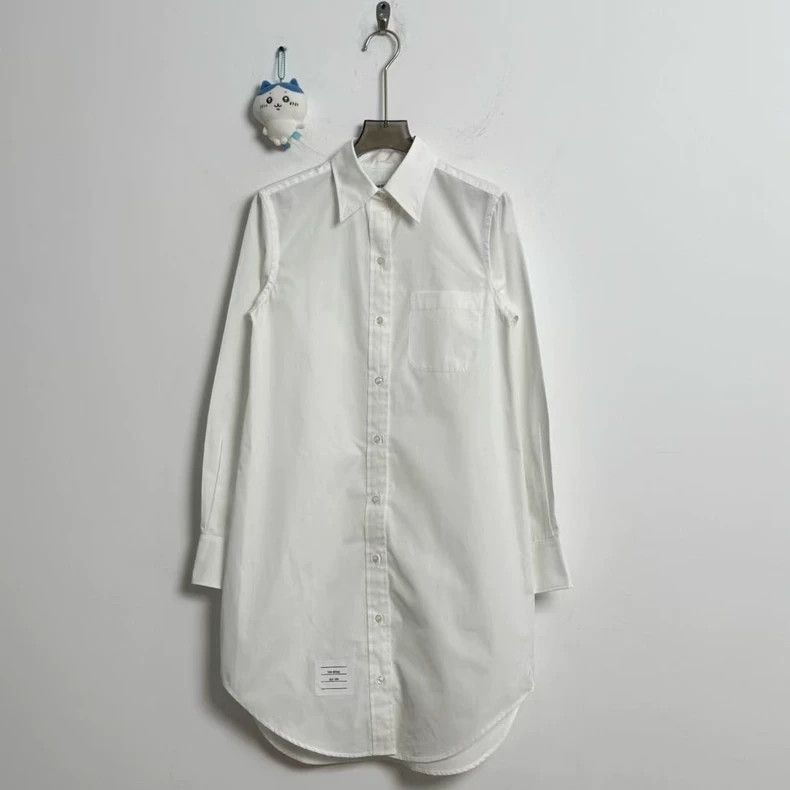 Thom Browne Thom Browne size38 Lady's striped satin pointed collar shir Size XS / US 0-2 / IT 36-38 - 1 Thumbnail