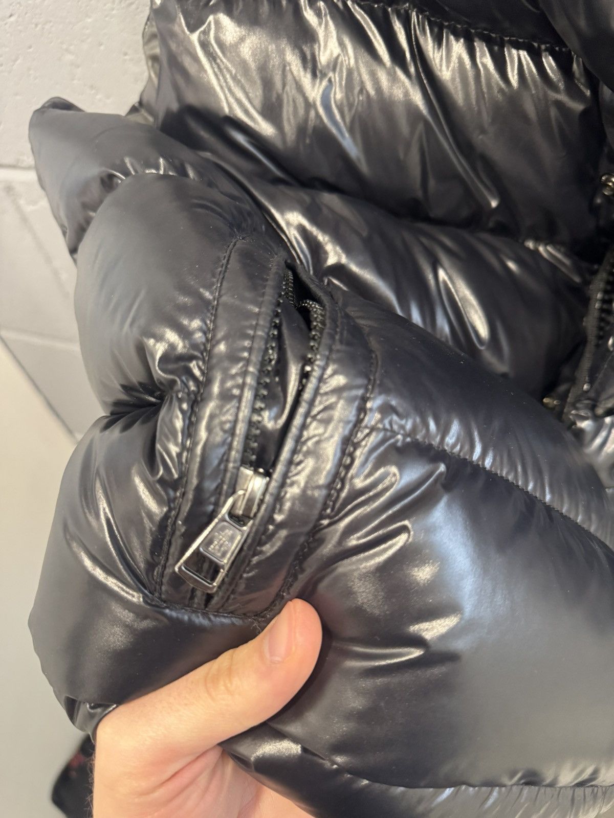 Moncler Moncler vest black Size US L / EU 52-54 / 3 - 7 Thumbnail