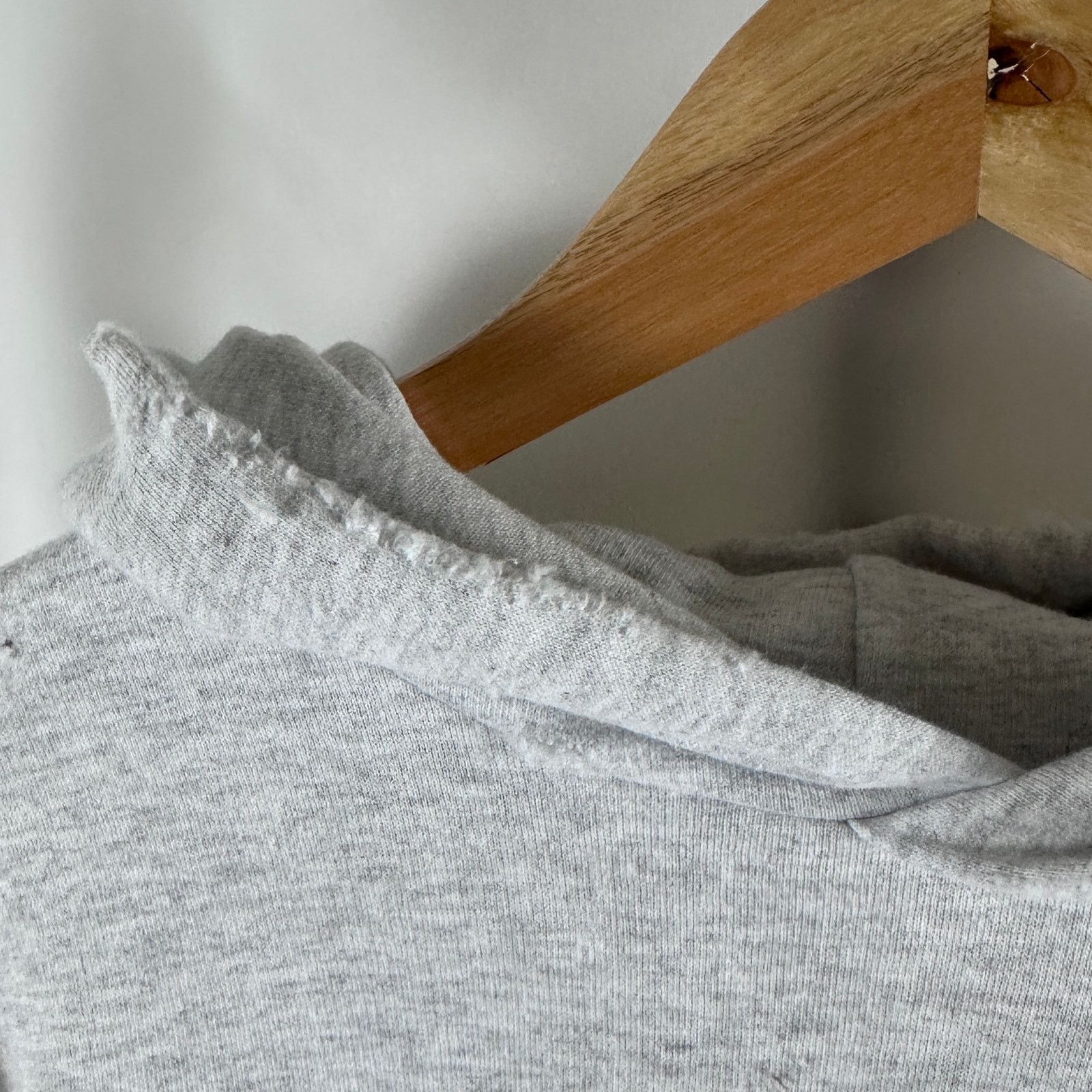 Gosha Rubchinskiy × Yeezy 'Black Dogs' Grey Distressed Hoodie Size US S / EU 44-46 / 1 - 4 Thumbnail