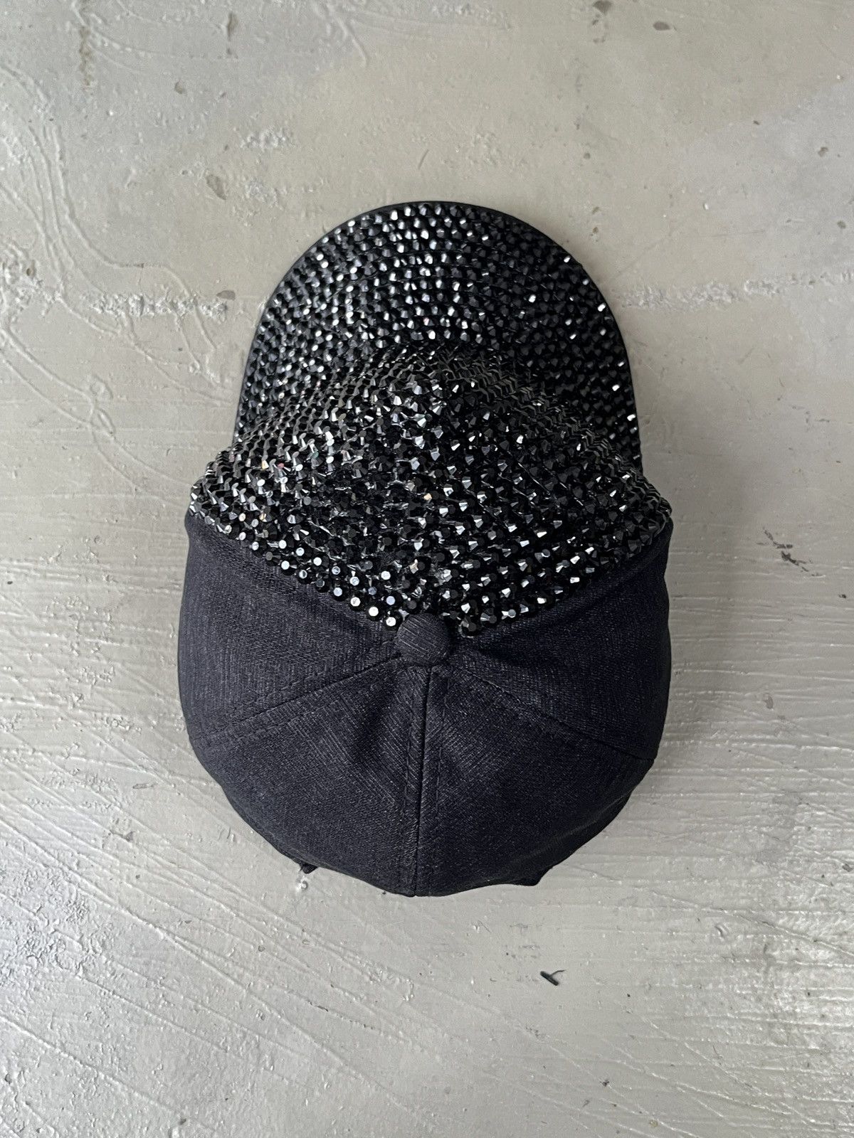 KMRii No ID Studded Swarovski Cap Inspired by Roen Mastermind Size ONE SIZE - 4 Thumbnail