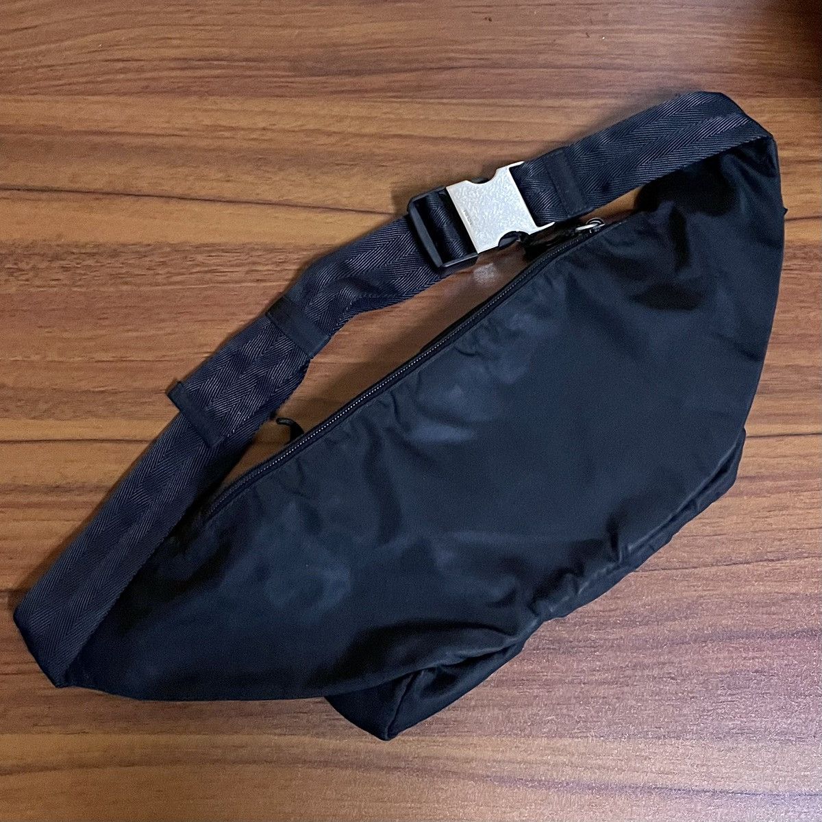 Prada Prada Tessutto Nylon Black Belt Bag/Crossbody Size ONE SIZE - 2 Thumbnail