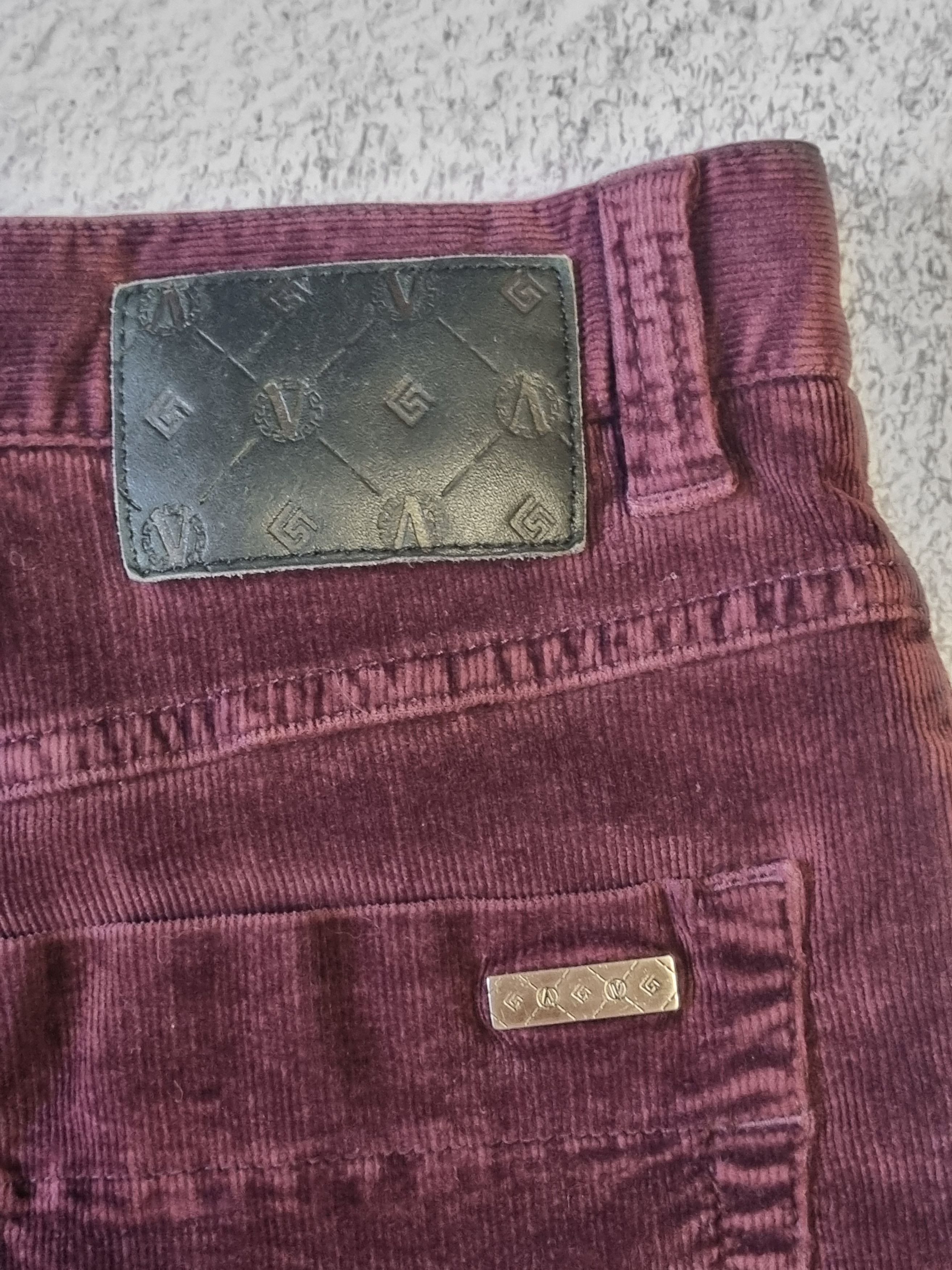 Versace Vintage Versace Collection Velvet Bordo Skirt Size 32" / US 10 / IT 46 - 9 Thumbnail
