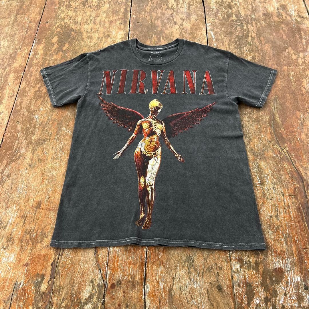 Band Tees Vintage Thrashed Faded Nirvana In Utero Band T Shirt Size US L / EU 52-54 / 3 - 3 Thumbnail
