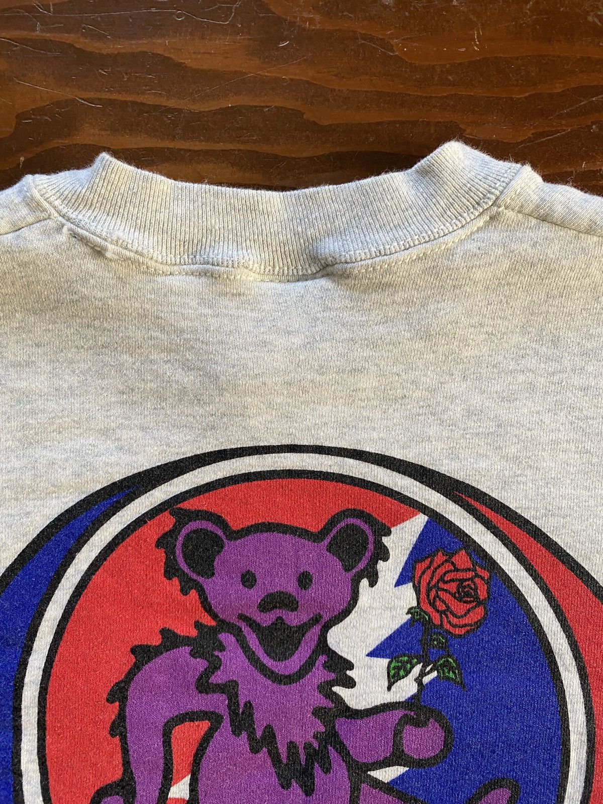 Grateful Dead Vintage ‘95 Grateful Dead Lightning Skull Bear Rose Crewneck Size US L / EU 52-54 / 3 - 20 Thumbnail
