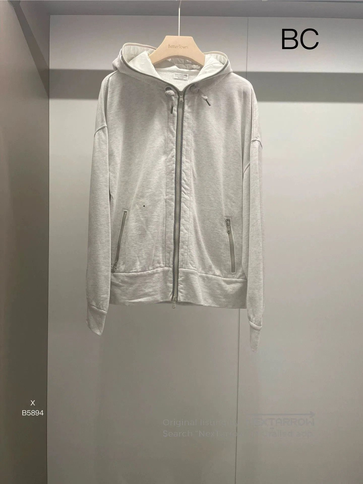 Brunello Cucinelli brunello cucinelli cotton hooded jacket in beige. Size US L / EU 52-54 / 3 - 1 Thumbnail
