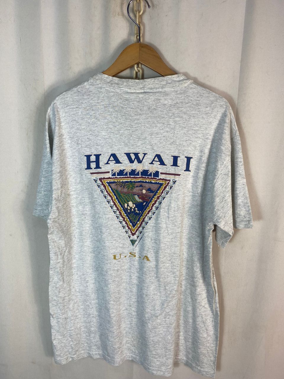 Hanes Vintage hawaii backhit printed tshirt by hanes Size US L / EU 52-54 / 3 - 9 Thumbnail