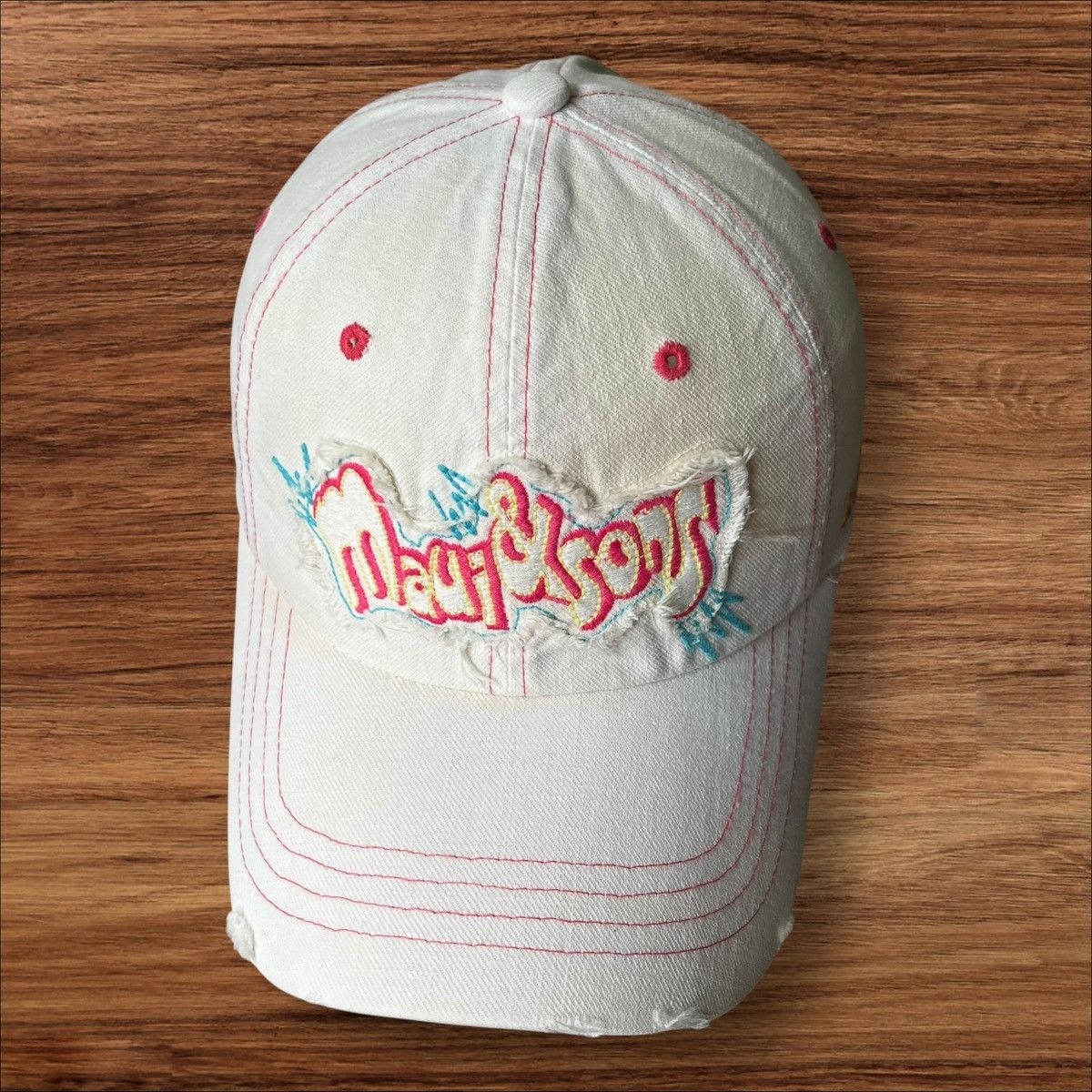 Maui and Sons Maui & Sons Embroidered Distressed Cap Size ONE SIZE - 1 Thumbnail