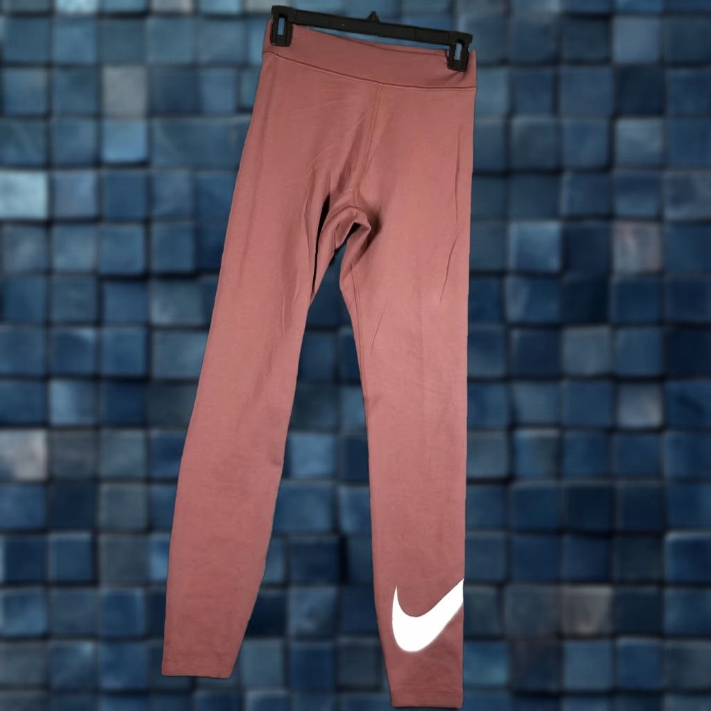 Nike Nike Sportswear Classics Womens High-Waisted Graphic Leggings Small DV7795-218 Size 28" / US 6 / IT 42 - 1 Thumbnail