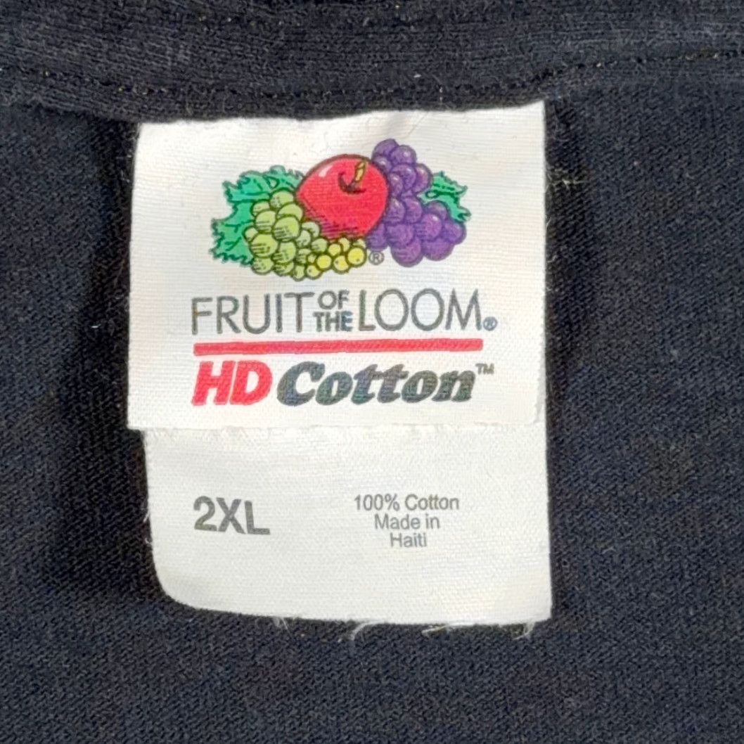 Fruit Of The Loom VINTAGE Knives Out Shirt Adult 2XL Black Movie Promo AMC Theater Swag Film Mens T-Shirt Crew Neck Short Sleeve Cotton Graphic Size US XXL / EU 58 / 5 - 6 Thumbnail