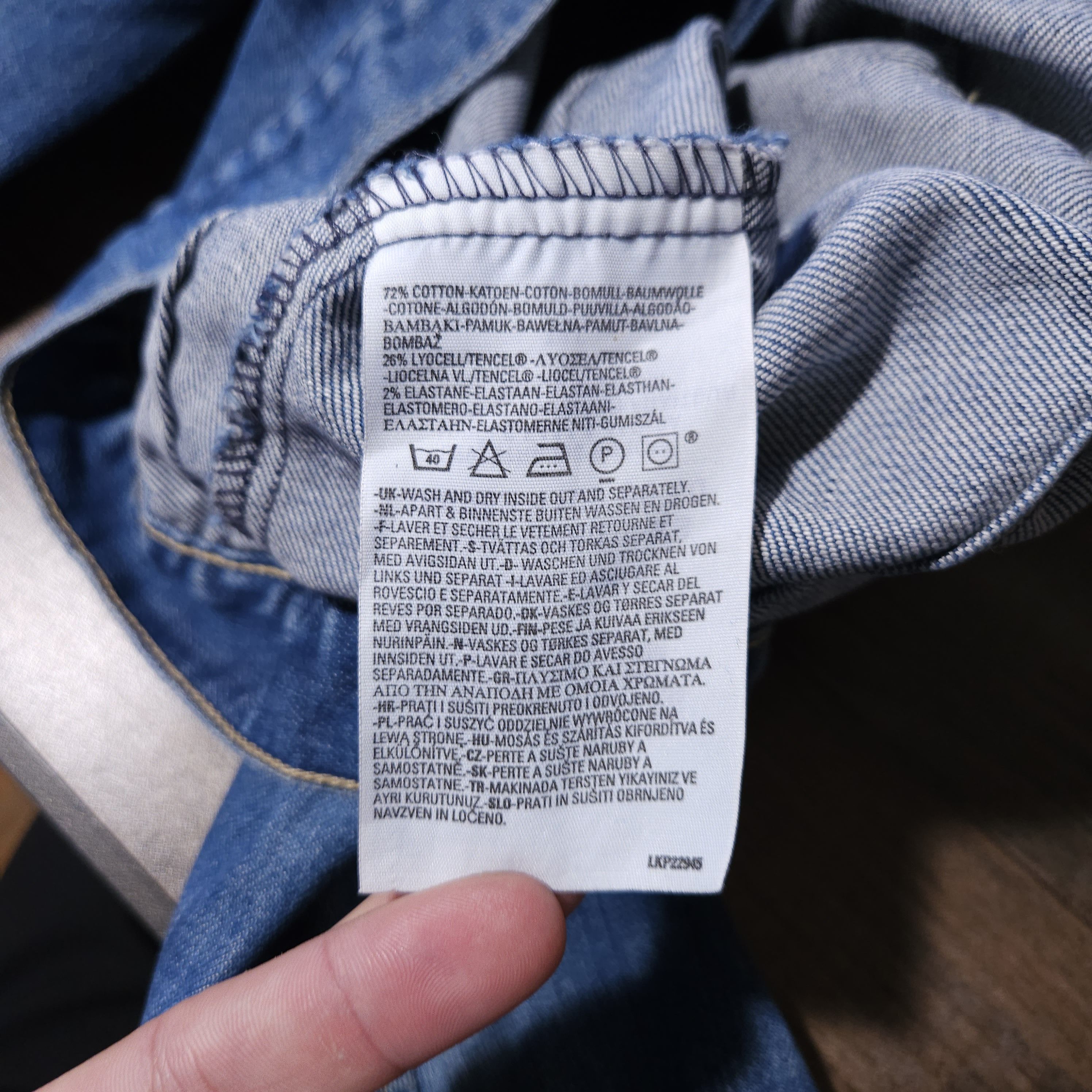 Levi's Vintage Levis Engineered Jeans Jacket Womens size XS Size XS / US 0-2 / IT 36-38 - 6 Thumbnail