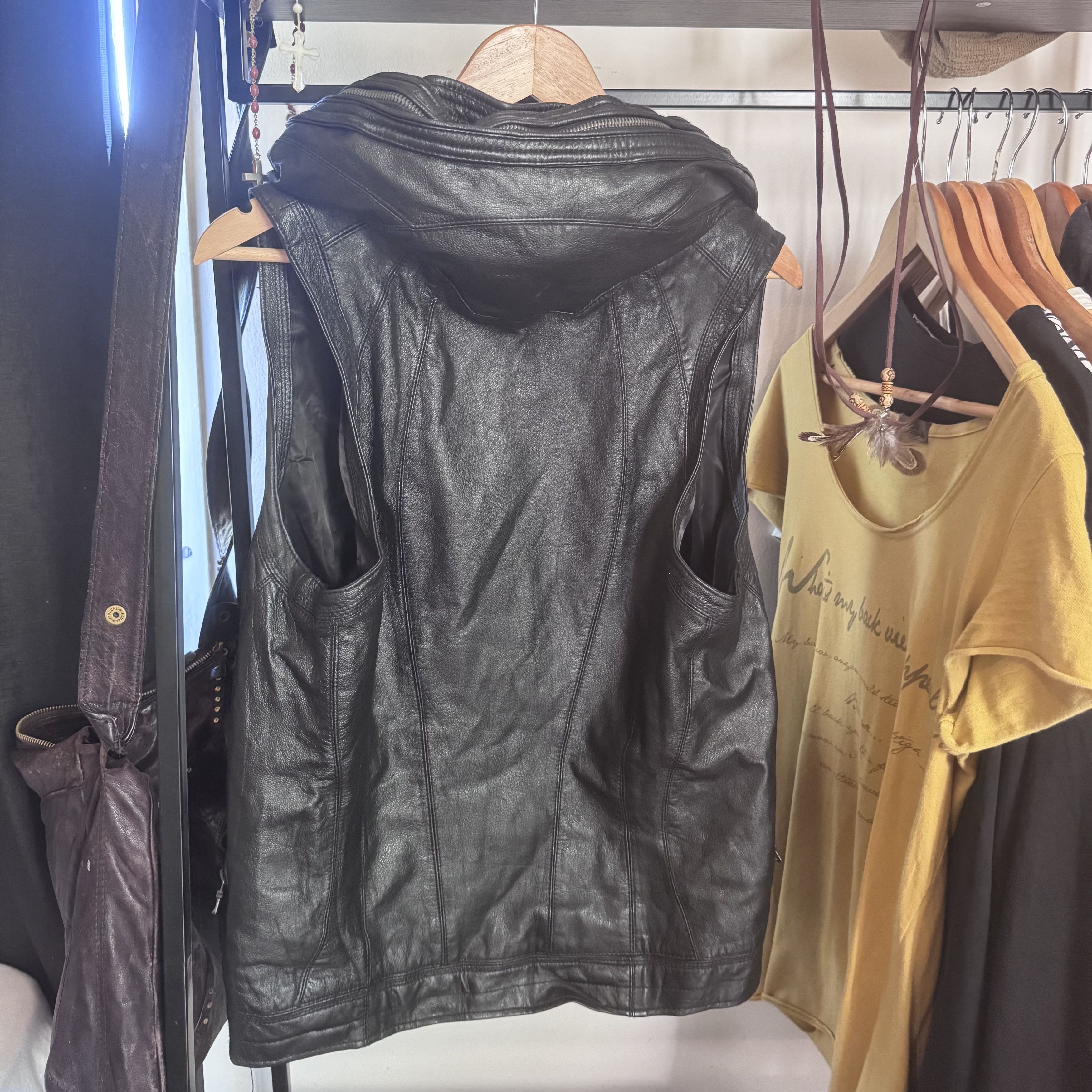 GOA GOA black leather bono vest Size US S / EU 44-46 / 1 - 2 Thumbnail