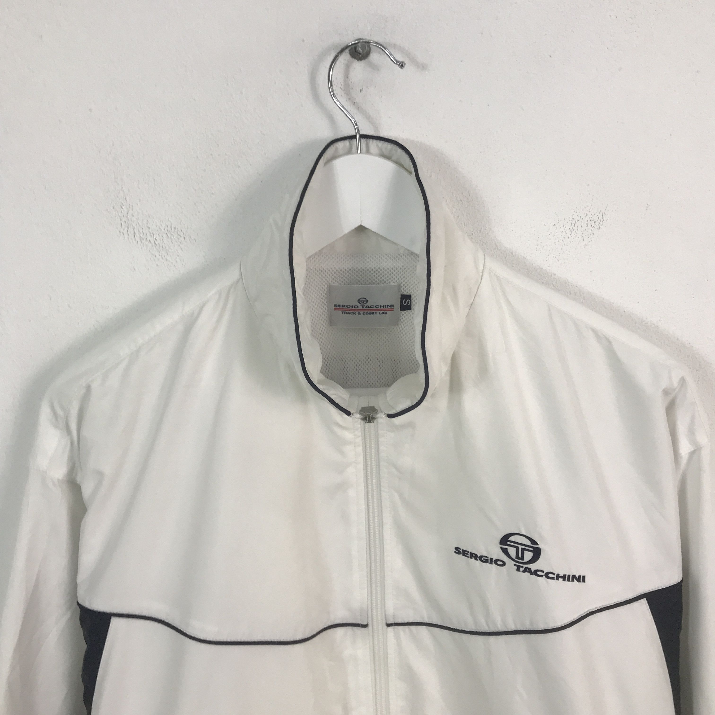 Sergio Tacchini Rare Sergio Tacchini Sophia University Windbreaker Jacket Size US M / EU 48-50 / 2 - 2 Thumbnail