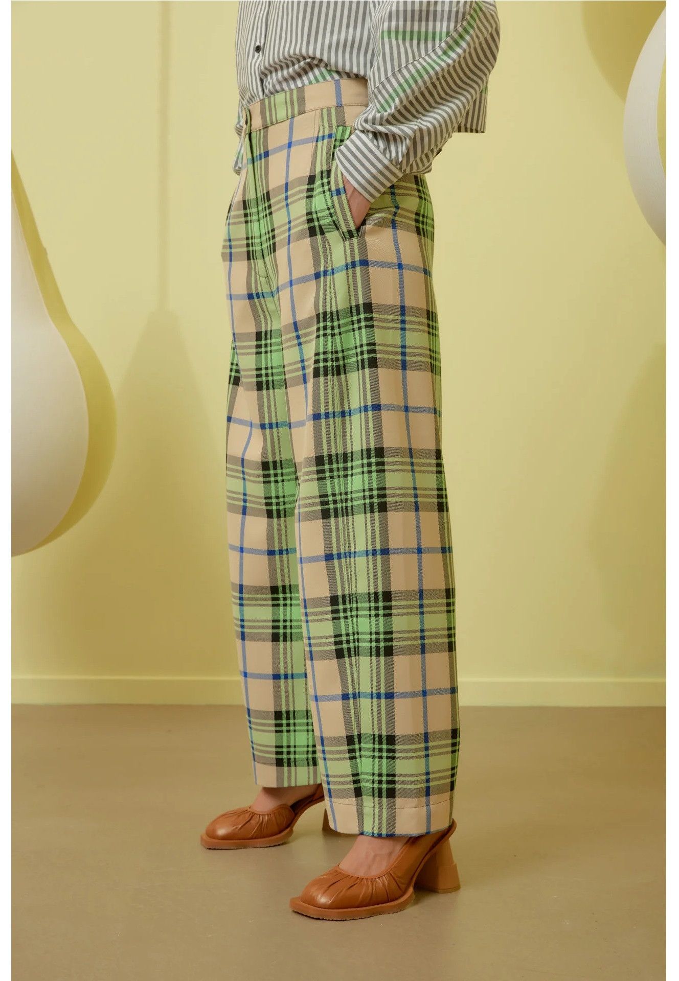 Henrik Vibskov Post Pant in Mint Beige Checks - green, beige, blue Size 30" / US 8 / IT 44 - 3 Thumbnail