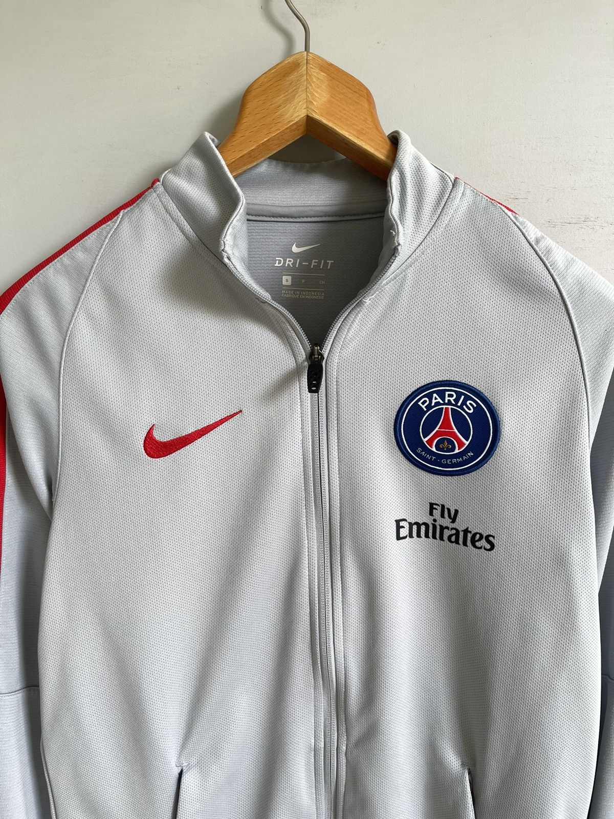 Nike Nike PSG Paris Saint Germain Zip Up Track Jacket Sweatshirt Size US S / EU 44-46 / 1 - 2 Thumbnail