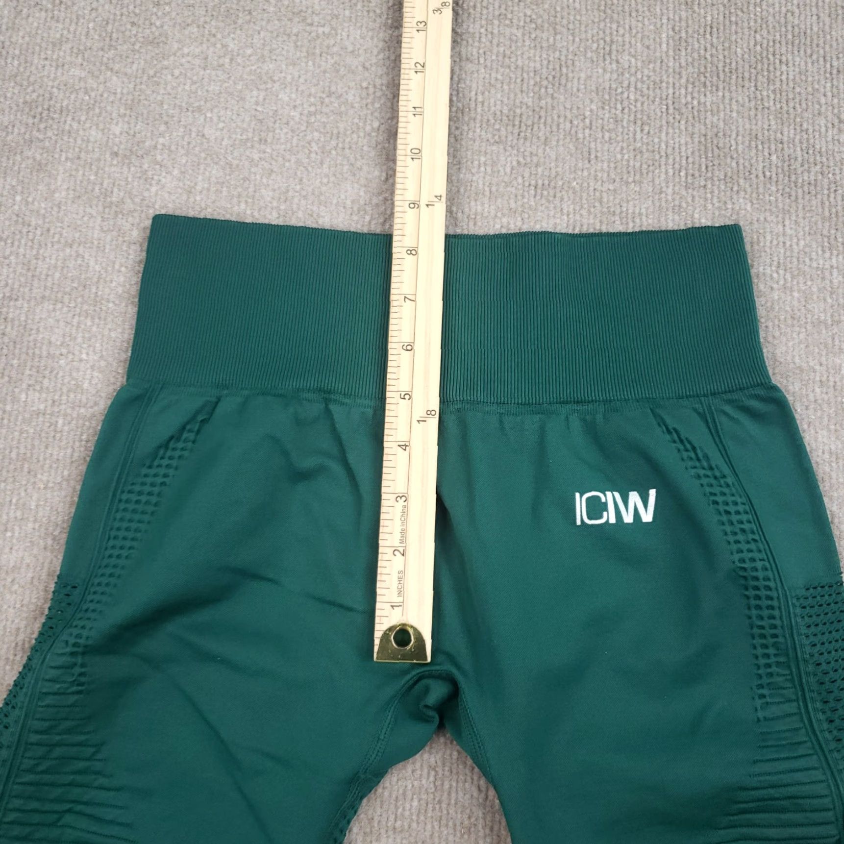 Vintage ICIW Leggings Womens Large Green Tights Laser Cut Holes Size 36" / US 14 / IT 50 - 6 Thumbnail