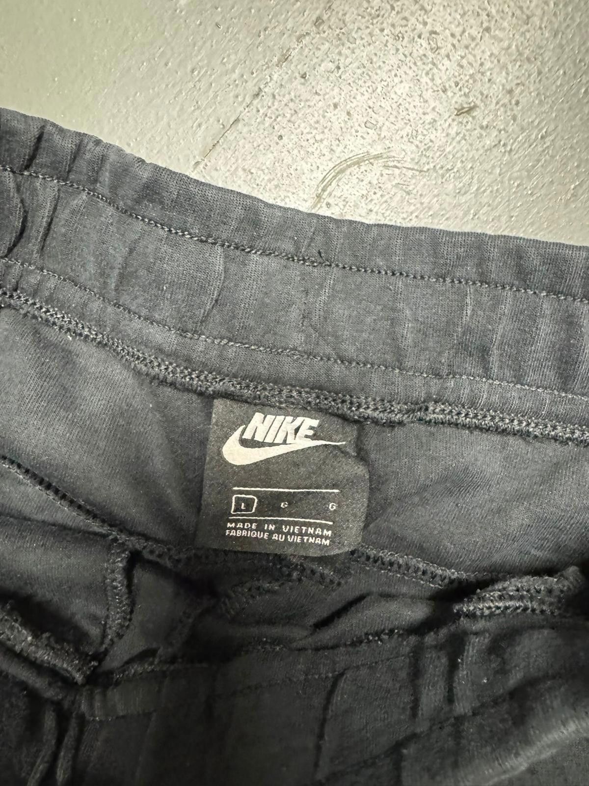 Nike Nike Black Jogging Pants Size US 34 / EU 50 - 5 Thumbnail