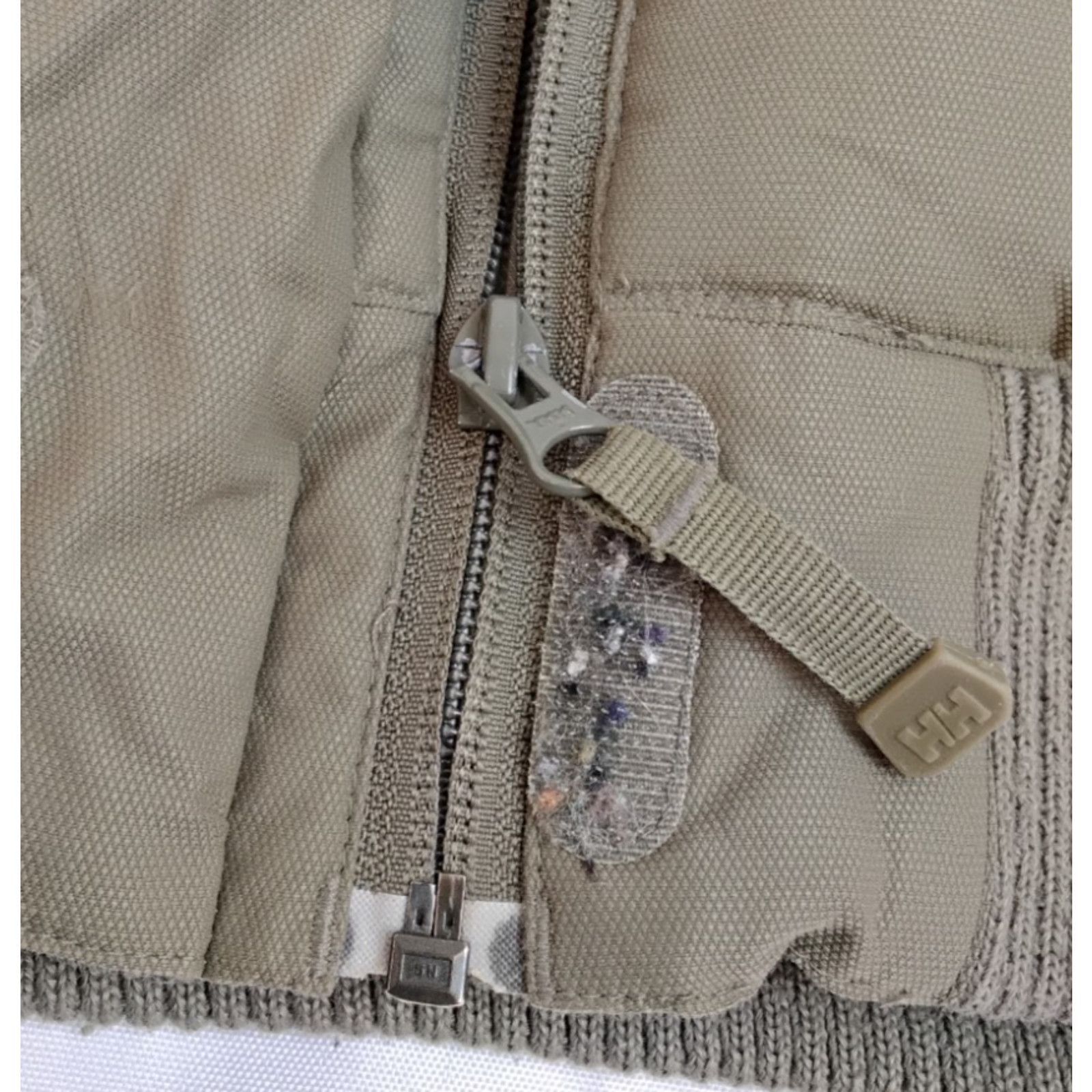 Helly Hansen Helly Hansen Down Jacket Women's M Army Green Fur Trim Hood Size M / US 6-8 / IT 42-44 - 9 Thumbnail