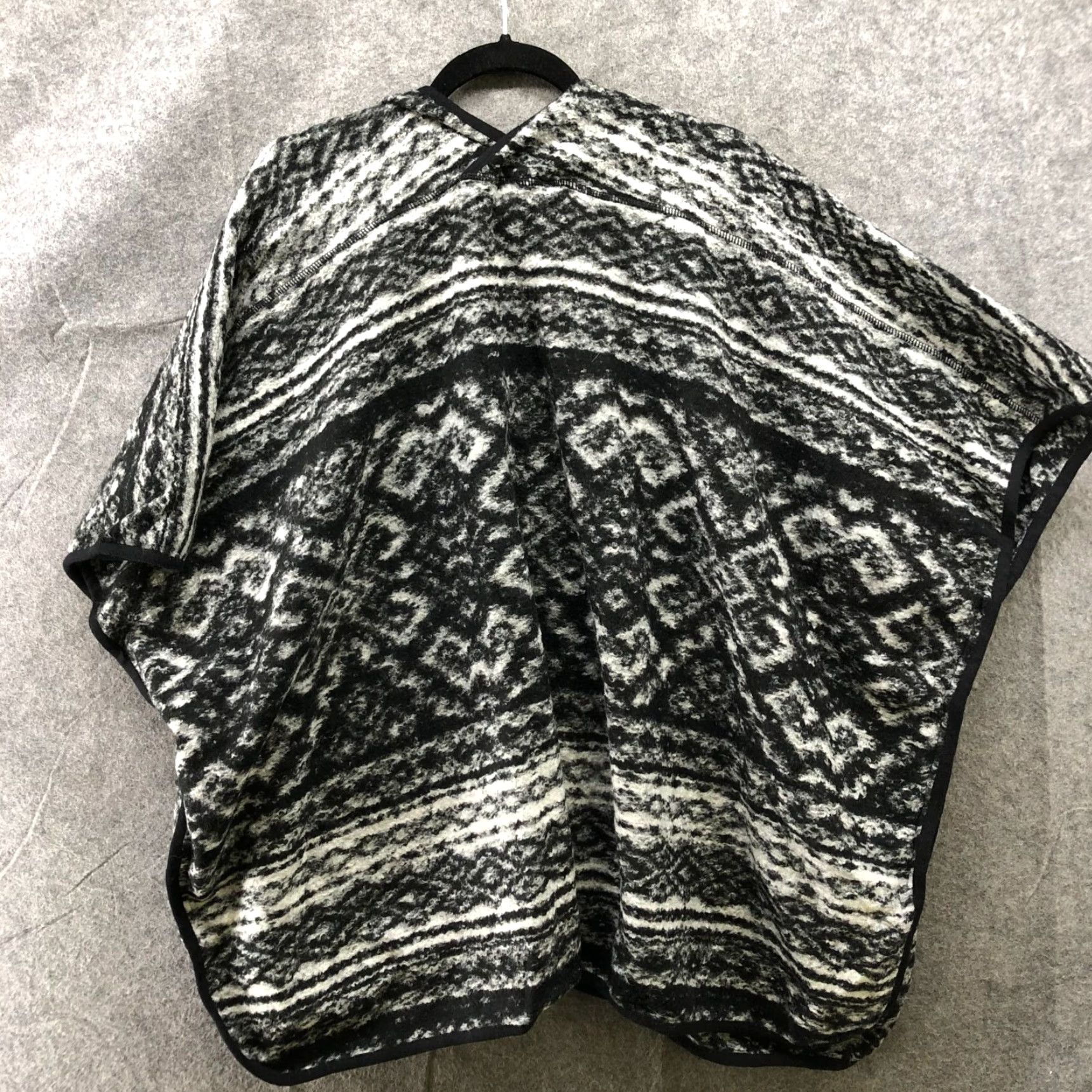 Lucky Brand Lucky Brand Cardigan Womens One Size Black Gray Aztec Print Geometric Boho Southwestern Knit Kimono Sleeve Fall Winter Womens Size ONE SIZE - 3 Thumbnail