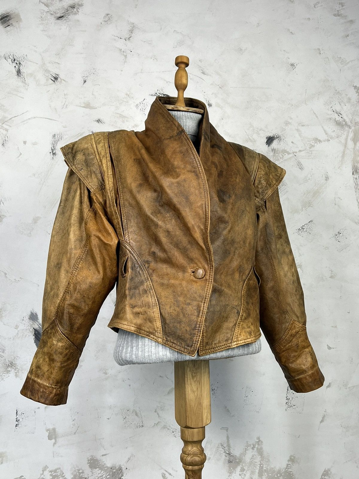 Vera Pelle Vintage Vera Pelle Leather Jacket Size M - L Size M / US 6-8 / IT 42-44 - 2 Thumbnail