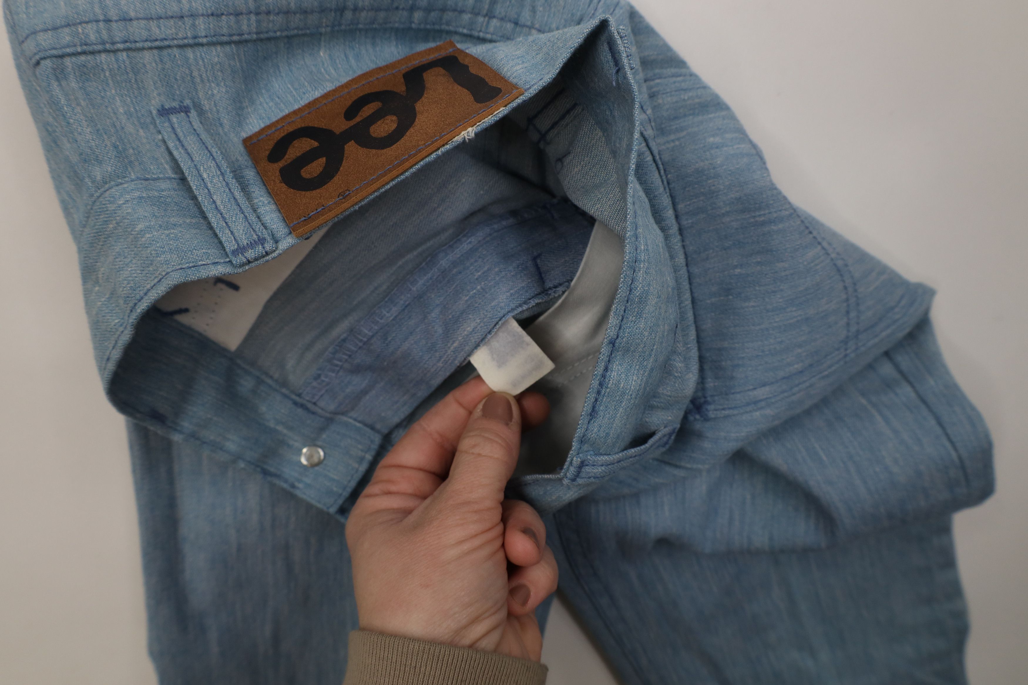 Lee Vintage 70s Lee Flared Wide Leg Denim Jeans Blue USA Size 24" / US 00 / IT 34 - 9 Thumbnail