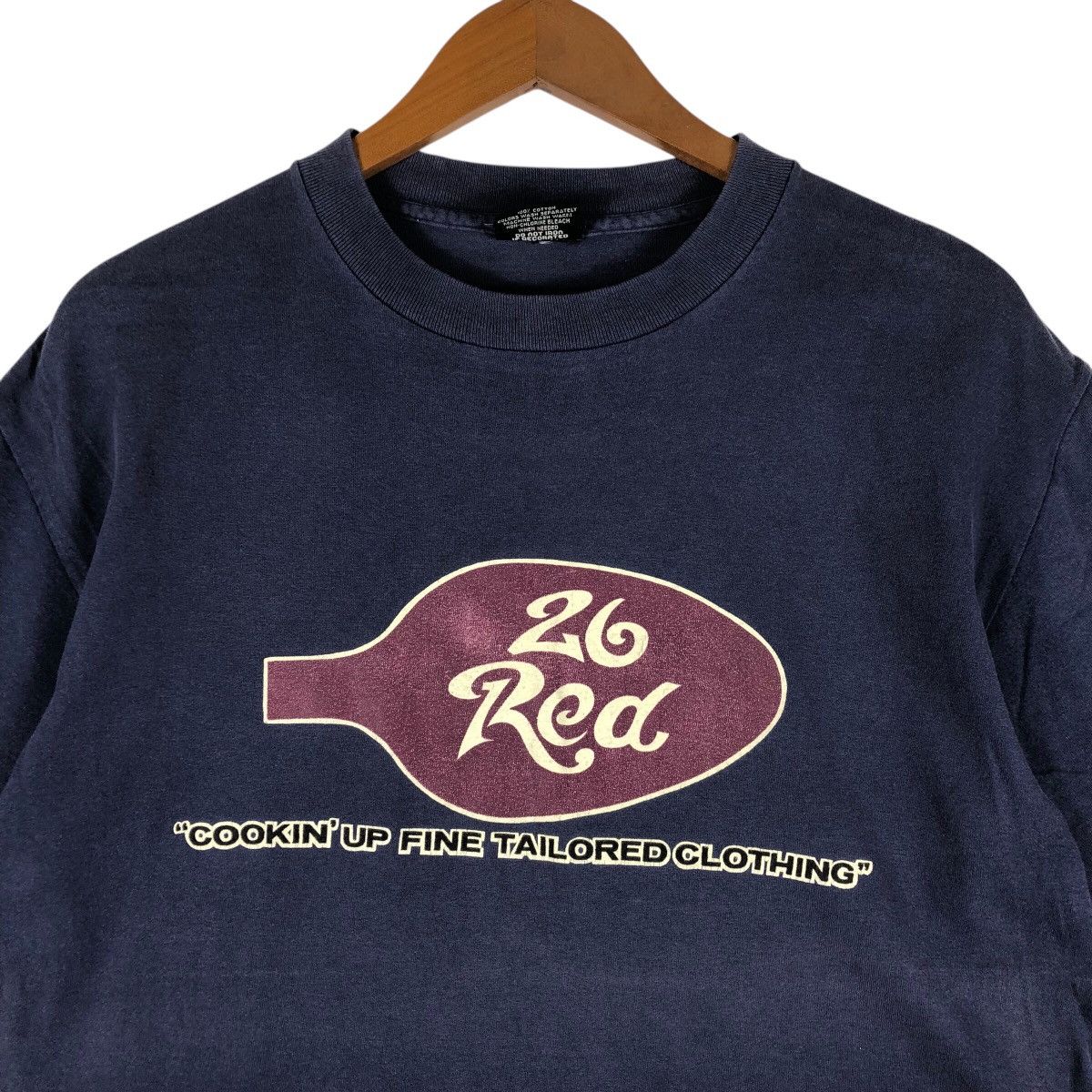 Vintage 26 RED Vintage Streetwear T-Shirt Size US L / EU 52-54 / 3 - 2 Thumbnail